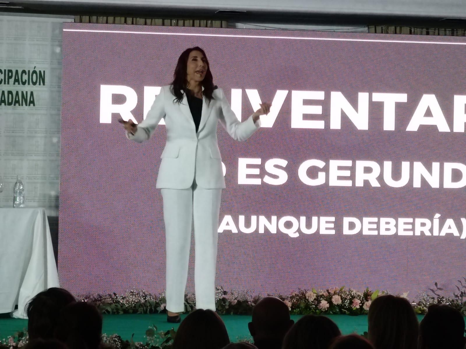 Paz Padilla y su motivador discurso llena en Los Barrios