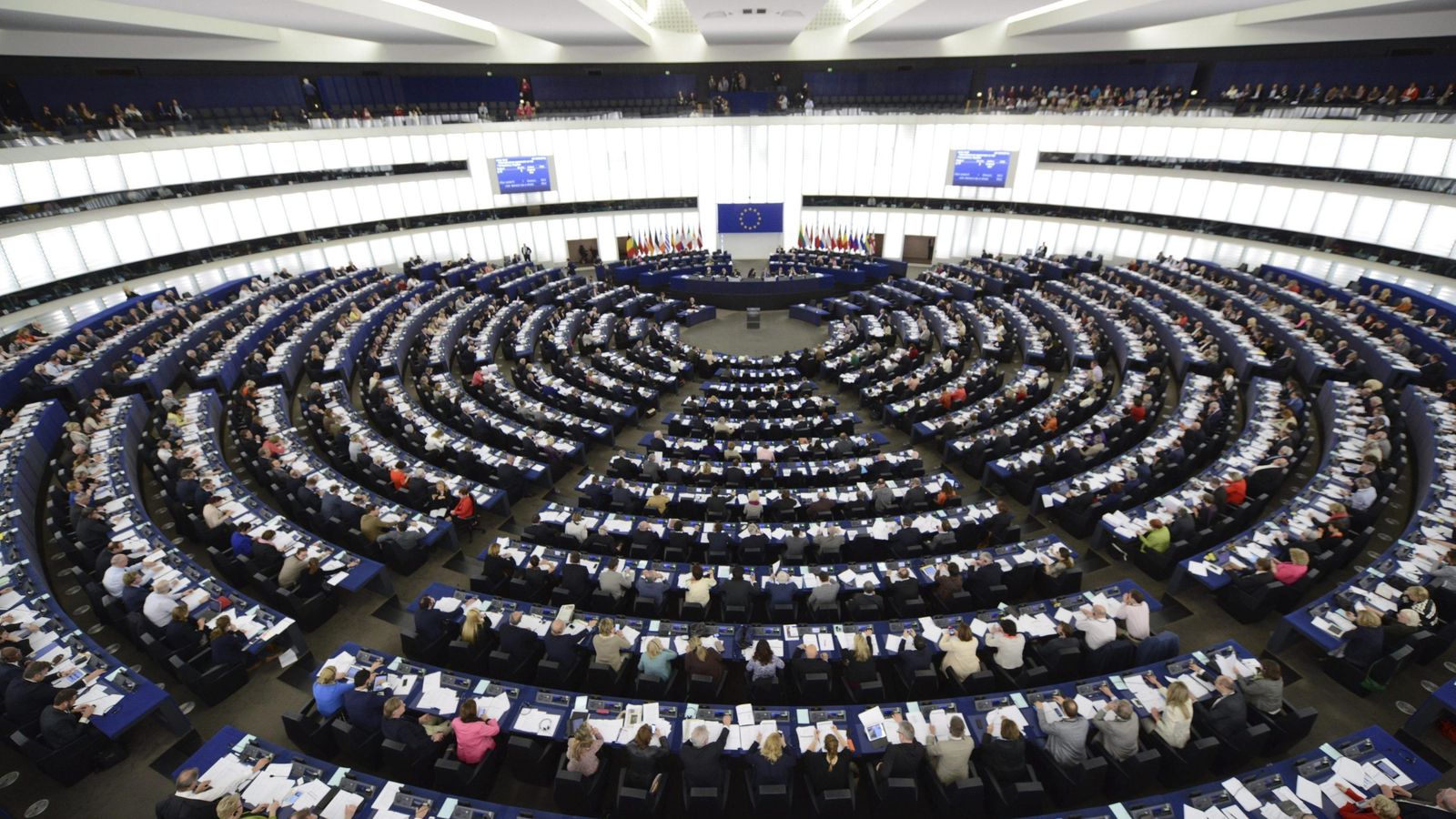 Pleno del Parlamento Europeo en Estrasburgo. Pleno del Parlamento Europeo en Estrasburgo.