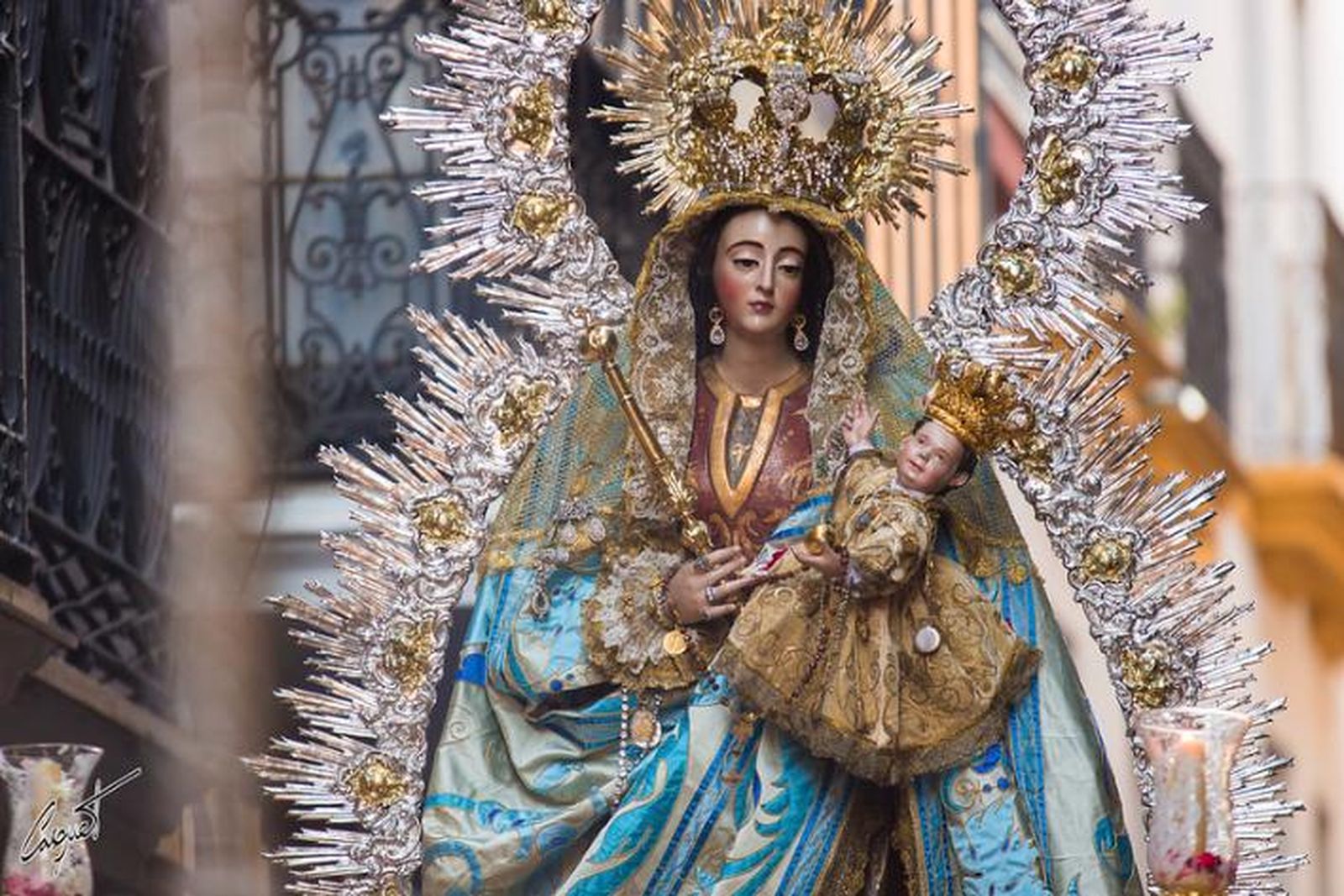 La Virgen de la Salud en su procesión de mayo