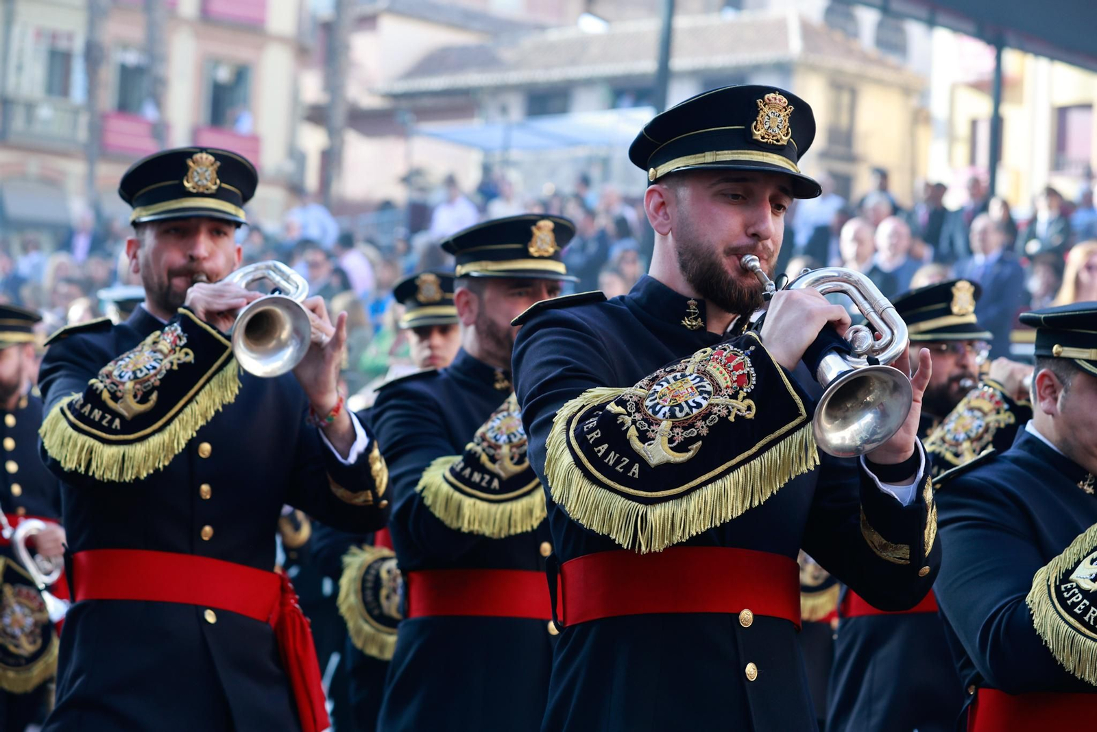 Las fotos de la procesión de Pasión el Lunes Santo en Málaga
