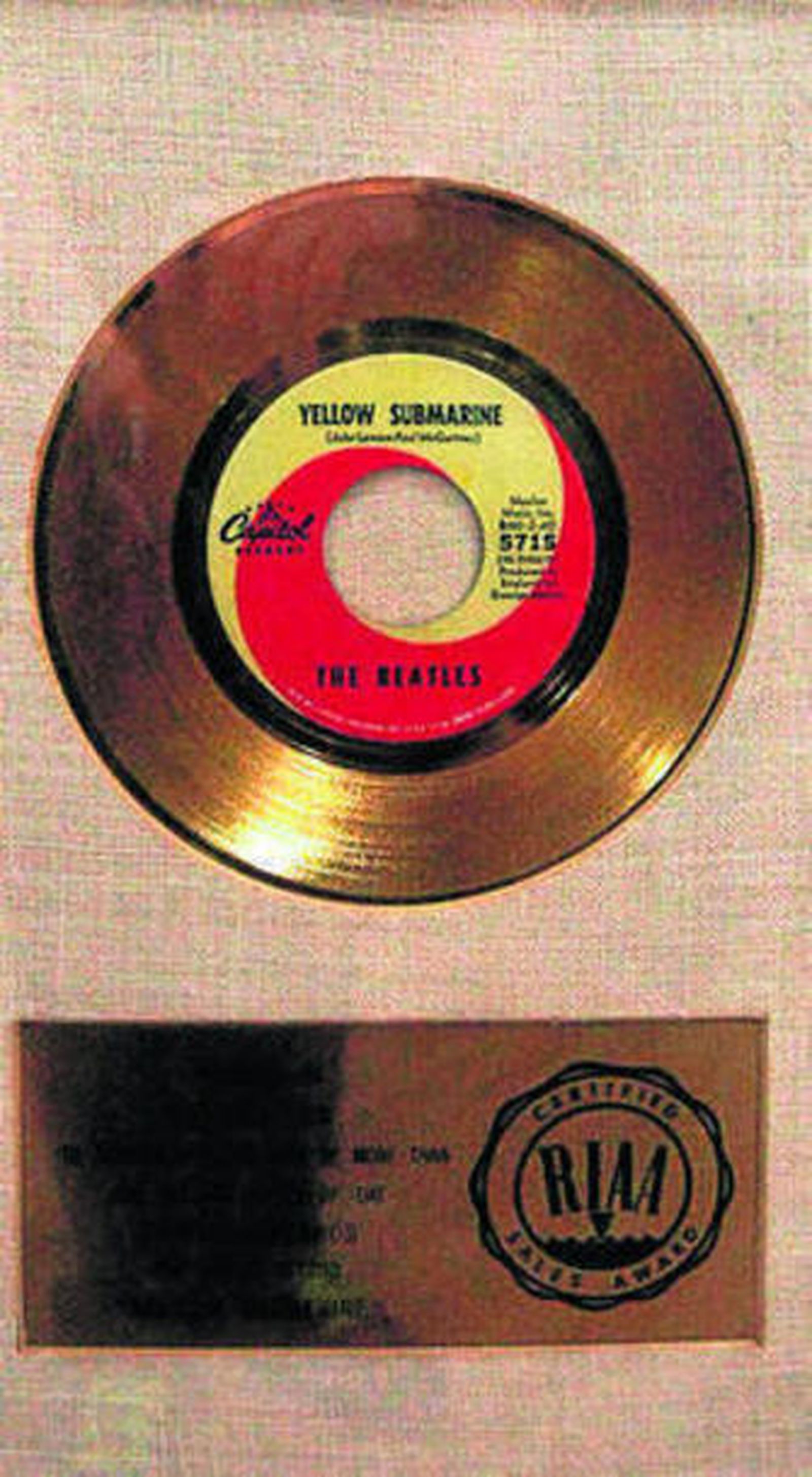 Lennon vuelve a Gibraltar