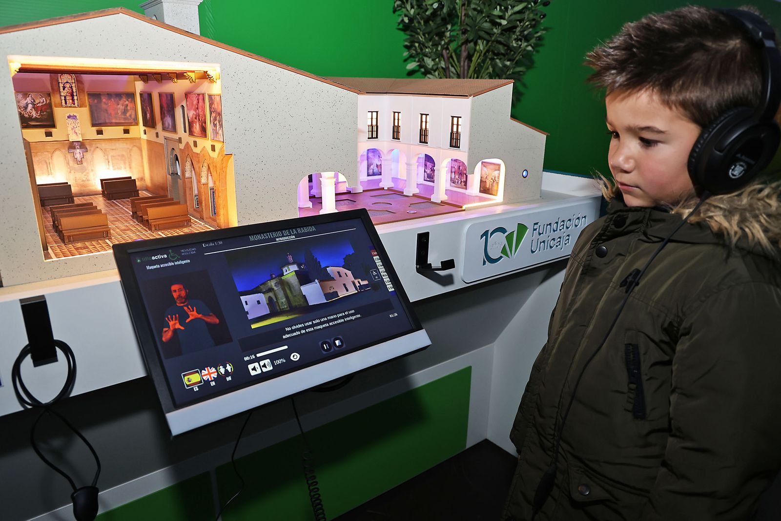 Imágenes de la Inauguración del Espacio Fundación Unicaja con motivo de la conmemoración de su décimo Aniversario