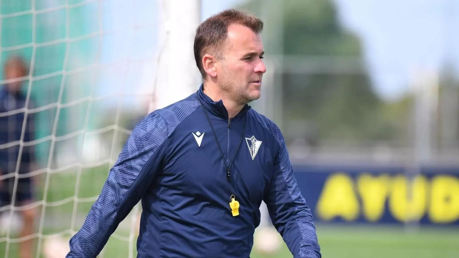Francisco Cordero 'Rubio' se mantiene al frente del Cádiz CF Mirandilla.