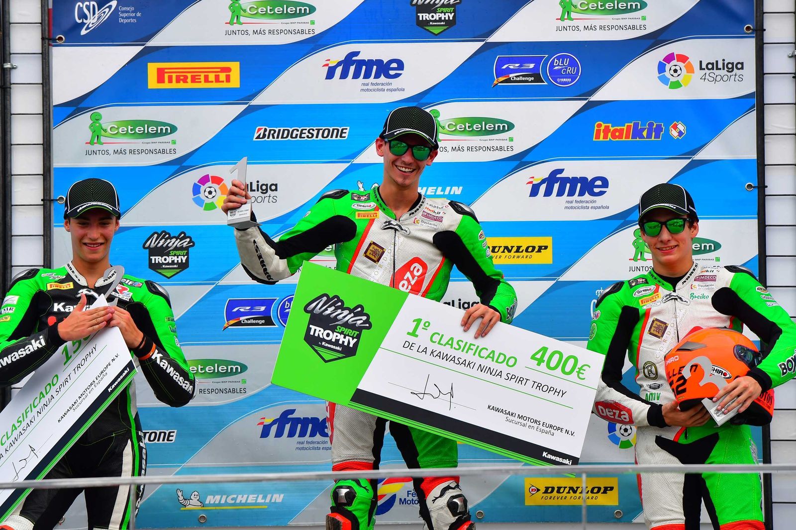 Álex Börner, en lo más alto en Cheste