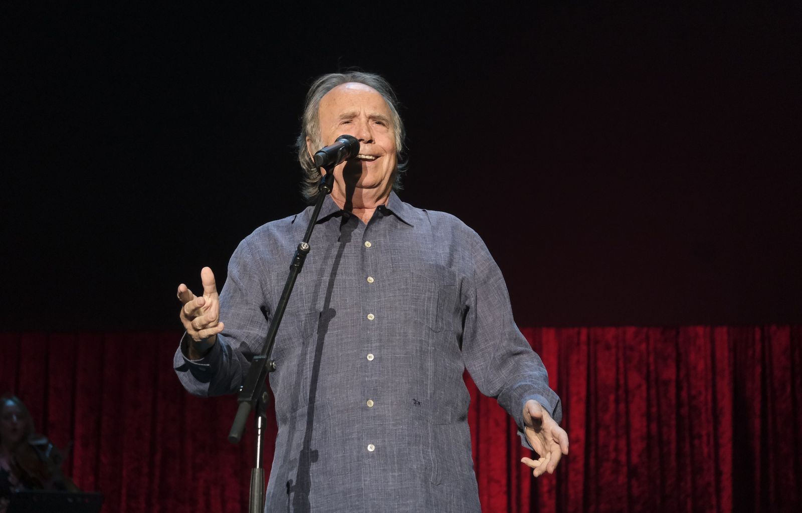 Las fotografías del concierto de despedida de Joan Manuel Serrat en Córdoba