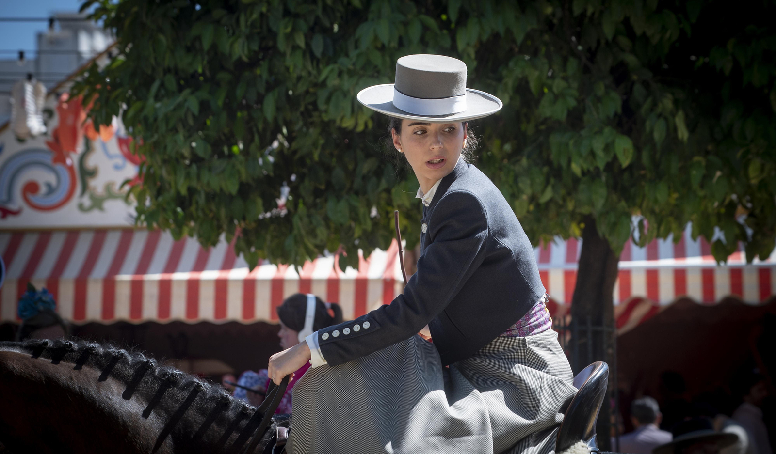 Calor y buen ambiente en el domingo de Feria de Abril 2023