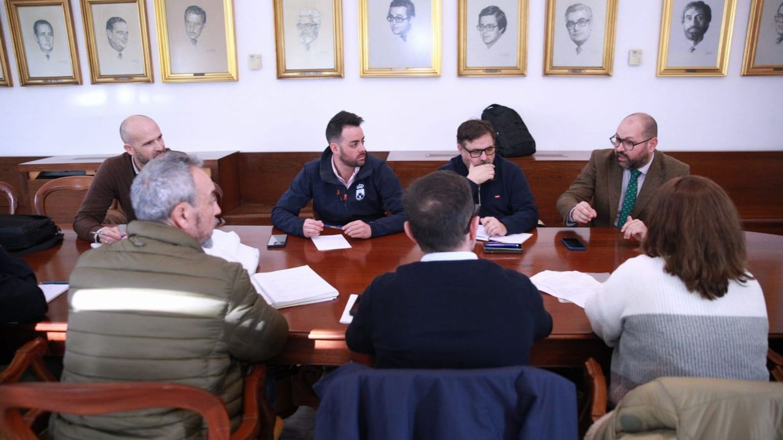 Un momento de la reunión con el Comité de Empresa y FCC.