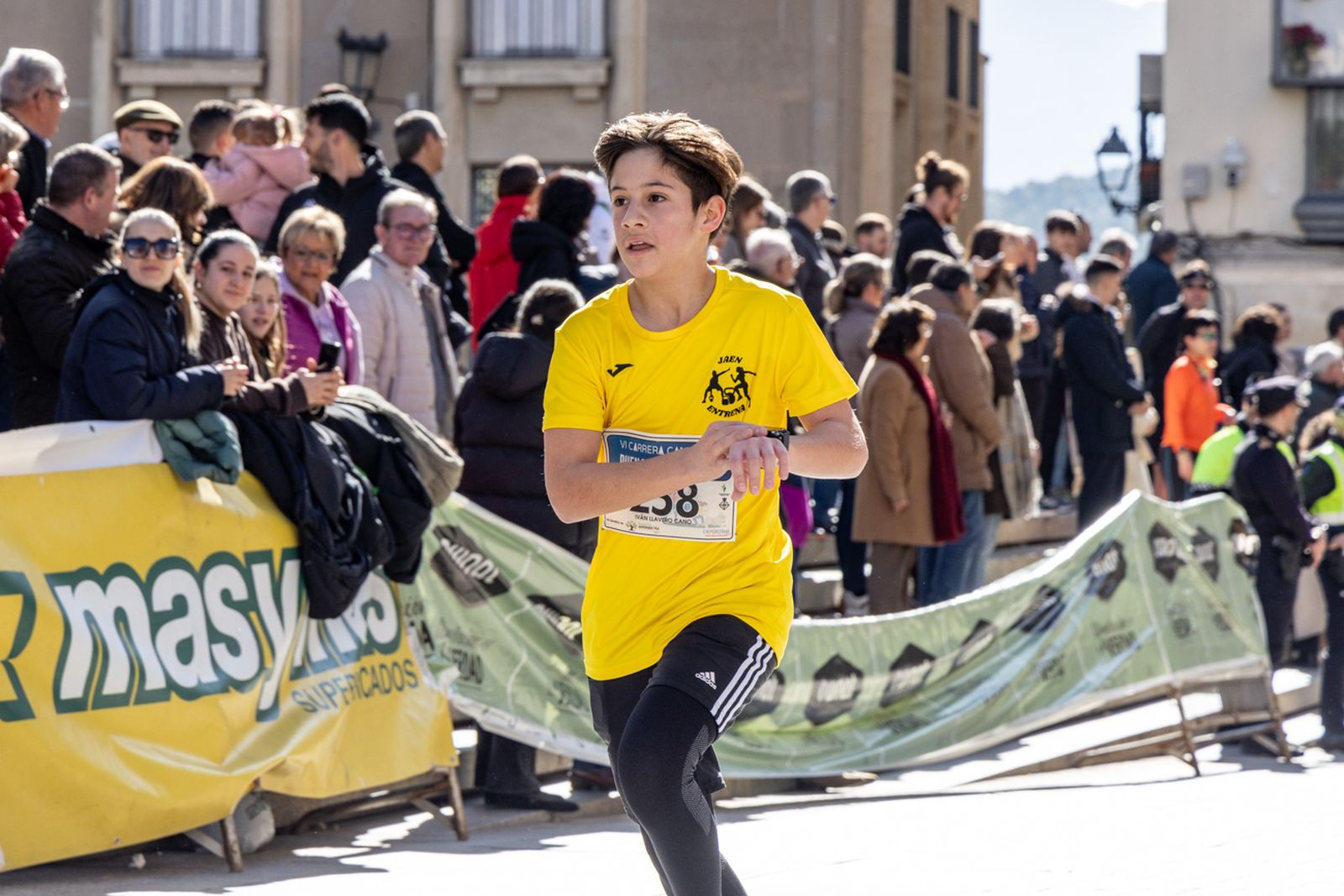 En imágenes: deporte y solidaridad se dan la mano en la VI Carrera-Caminata de la Hermandad de la Buena Muerte (1)