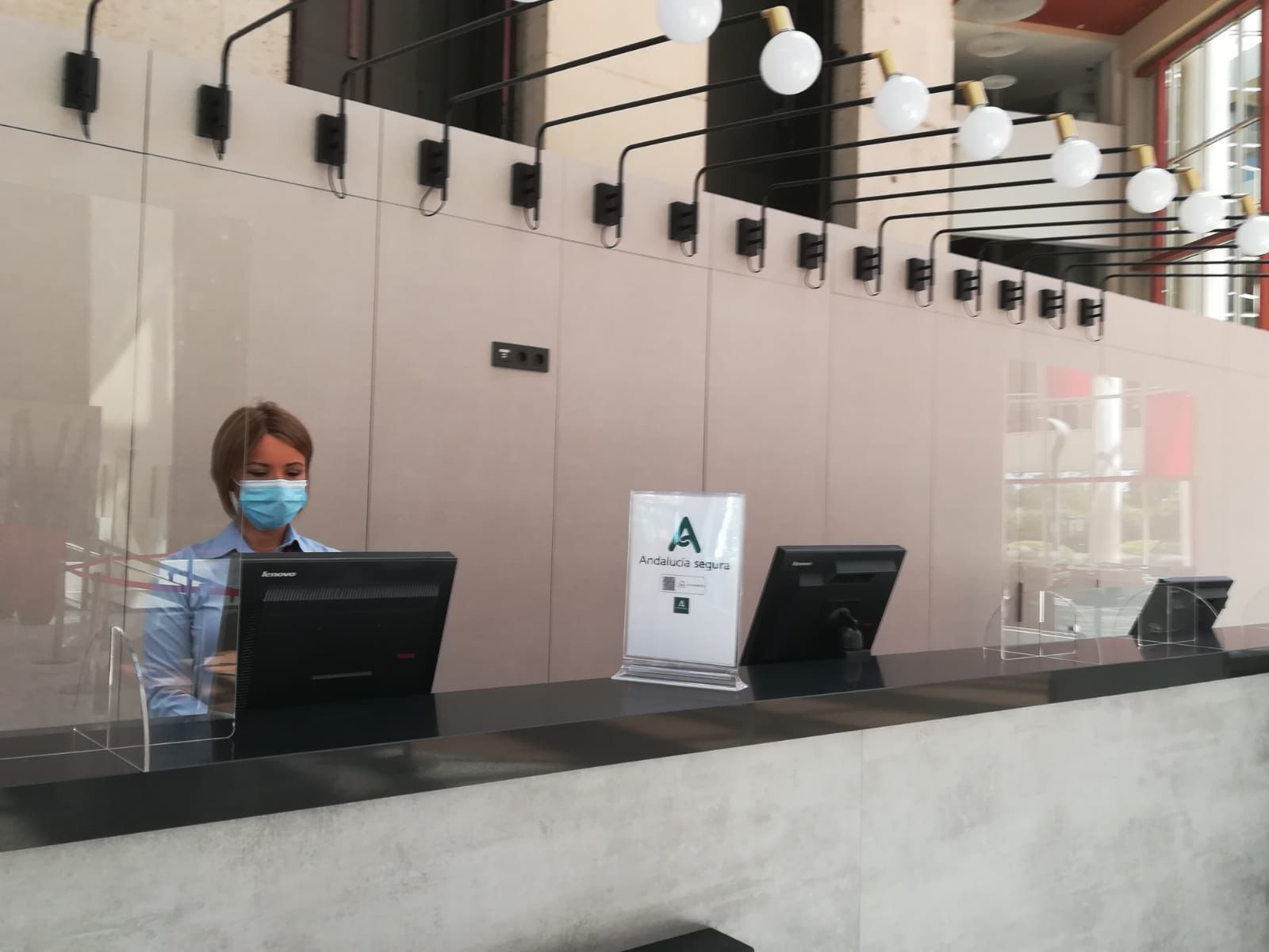 Recepcionista de un hotel