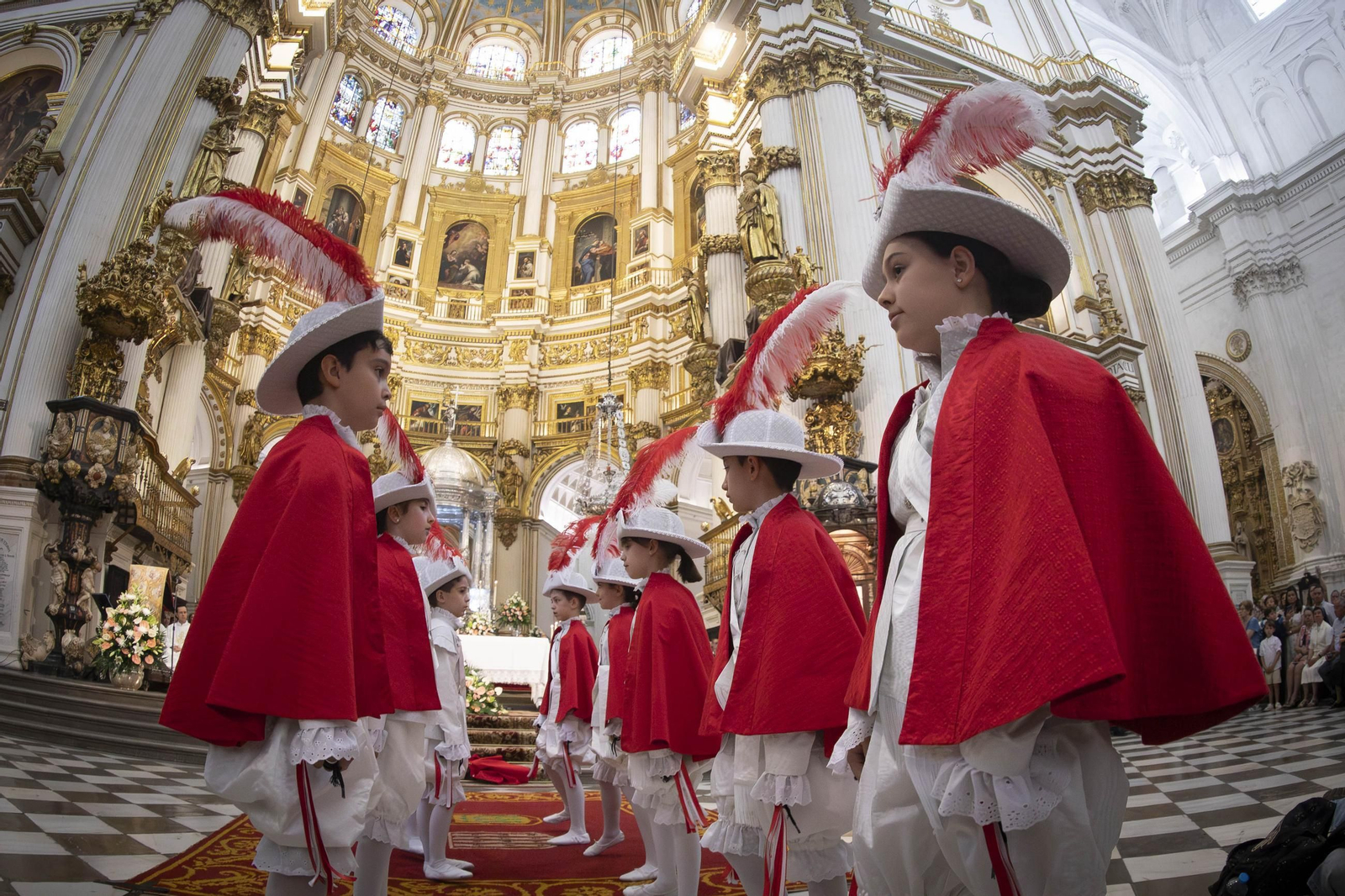 Solemne Procesión del Corpus Christi de Granada, Junio 2025.jpg