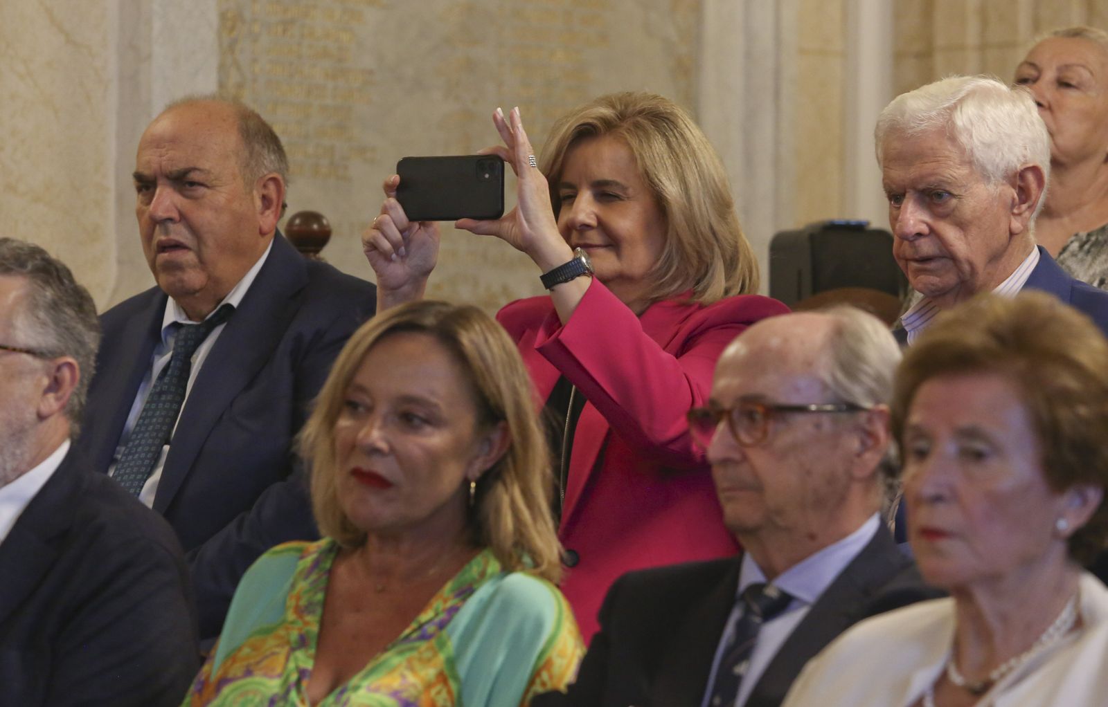 Homenaje a Celia Villalobos en el Ayuntamiento de Málaga (fotos)