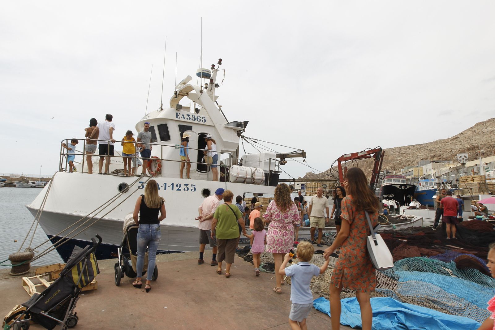 Fotogalería Jornada Puertas Abiertas Puerto Pesquero Almería