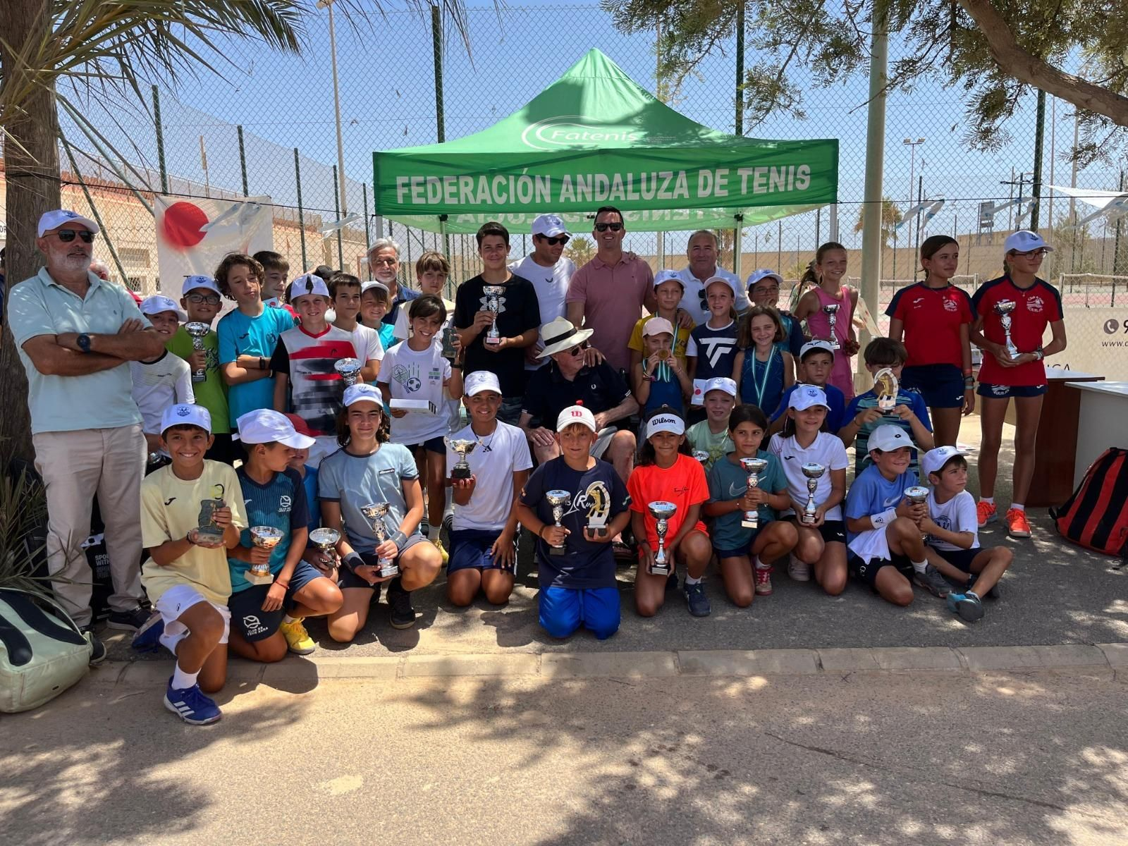 Los participantes del II Torneo Homenaje a Miguel Zaea.