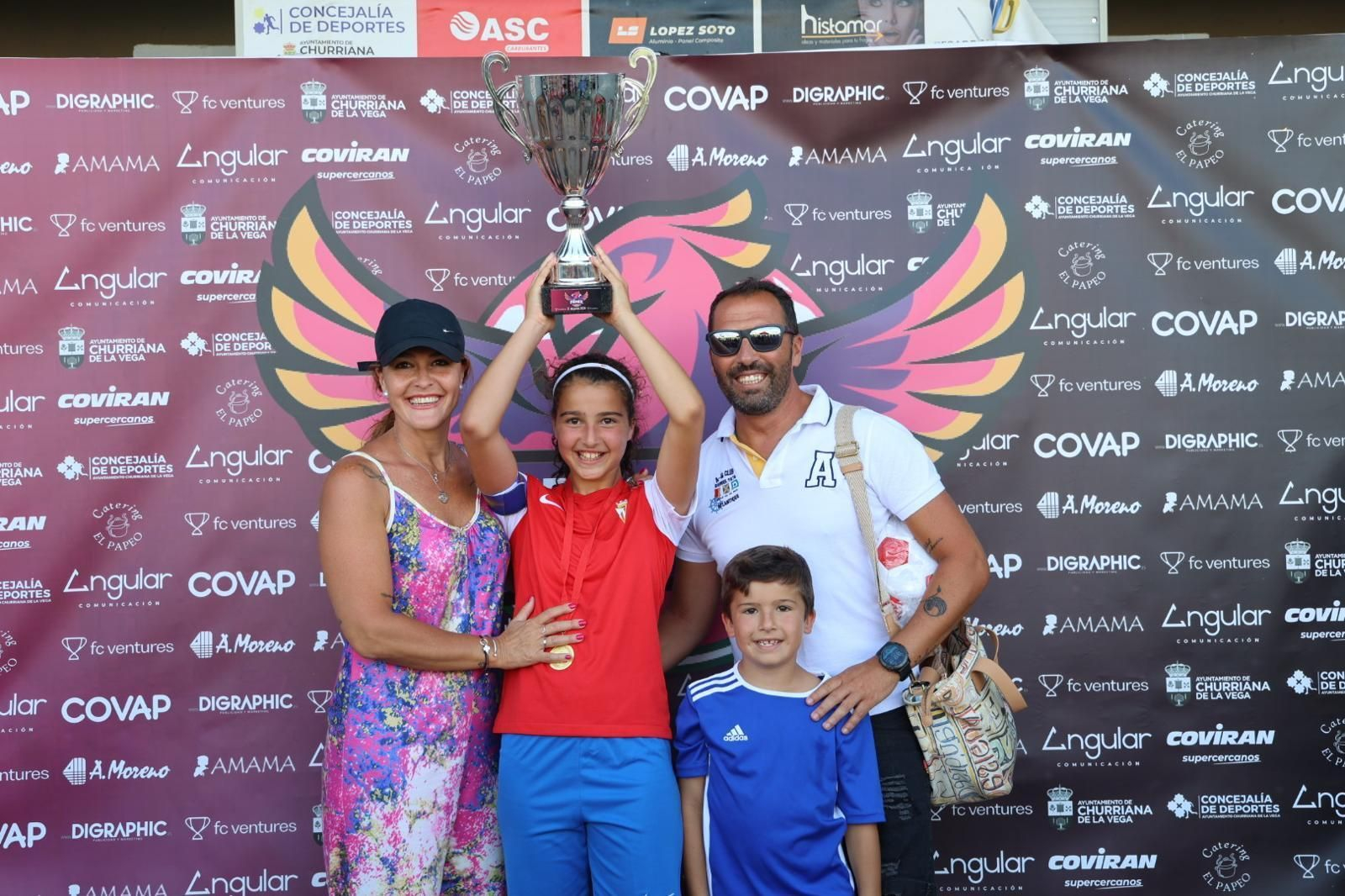 El Algeciras FS alevín campeón de la I Fenix Cup en Granada