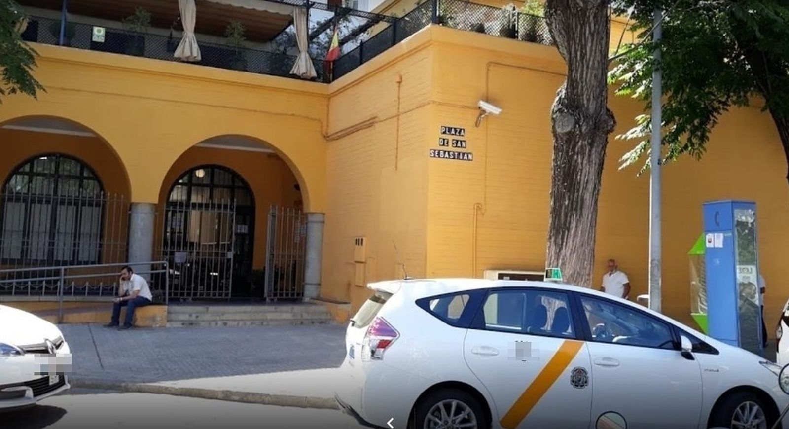 Parada de taxis en el Prado de San Sebastián.