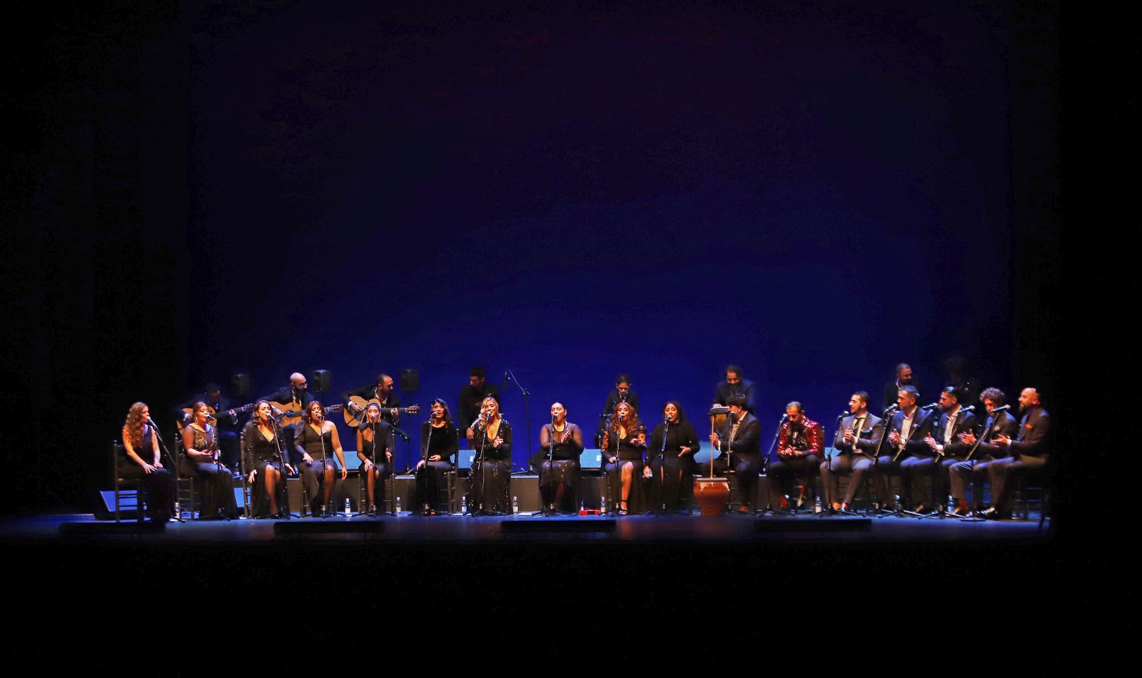 Una imagen de todo el grupo, el sábado en el Villamarta.