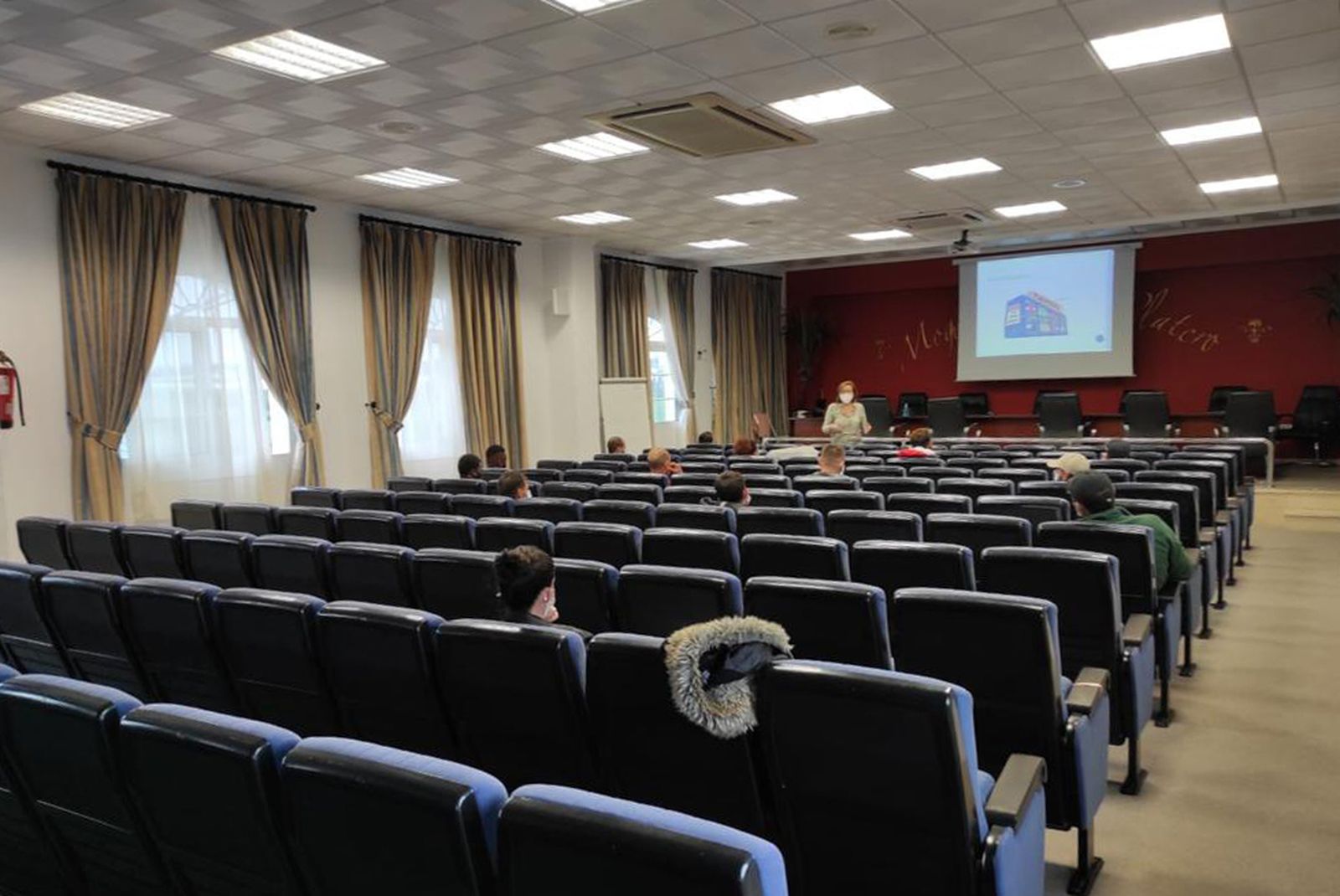 Trabajadores de Cuna de Platero durante una de las formaciones recibidas