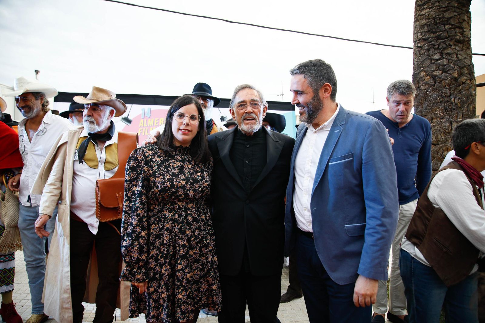 Descubrimiento de la silla del actor Fabio Testi en el Paseo de la Fama de Tabernas, en imágenes