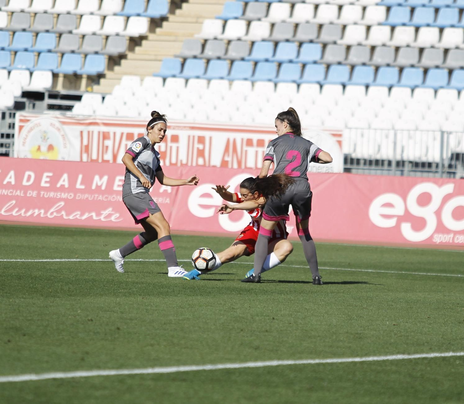 Fotogalería U.D. Almería-Granada C.F. Liga Fútbol Femenino