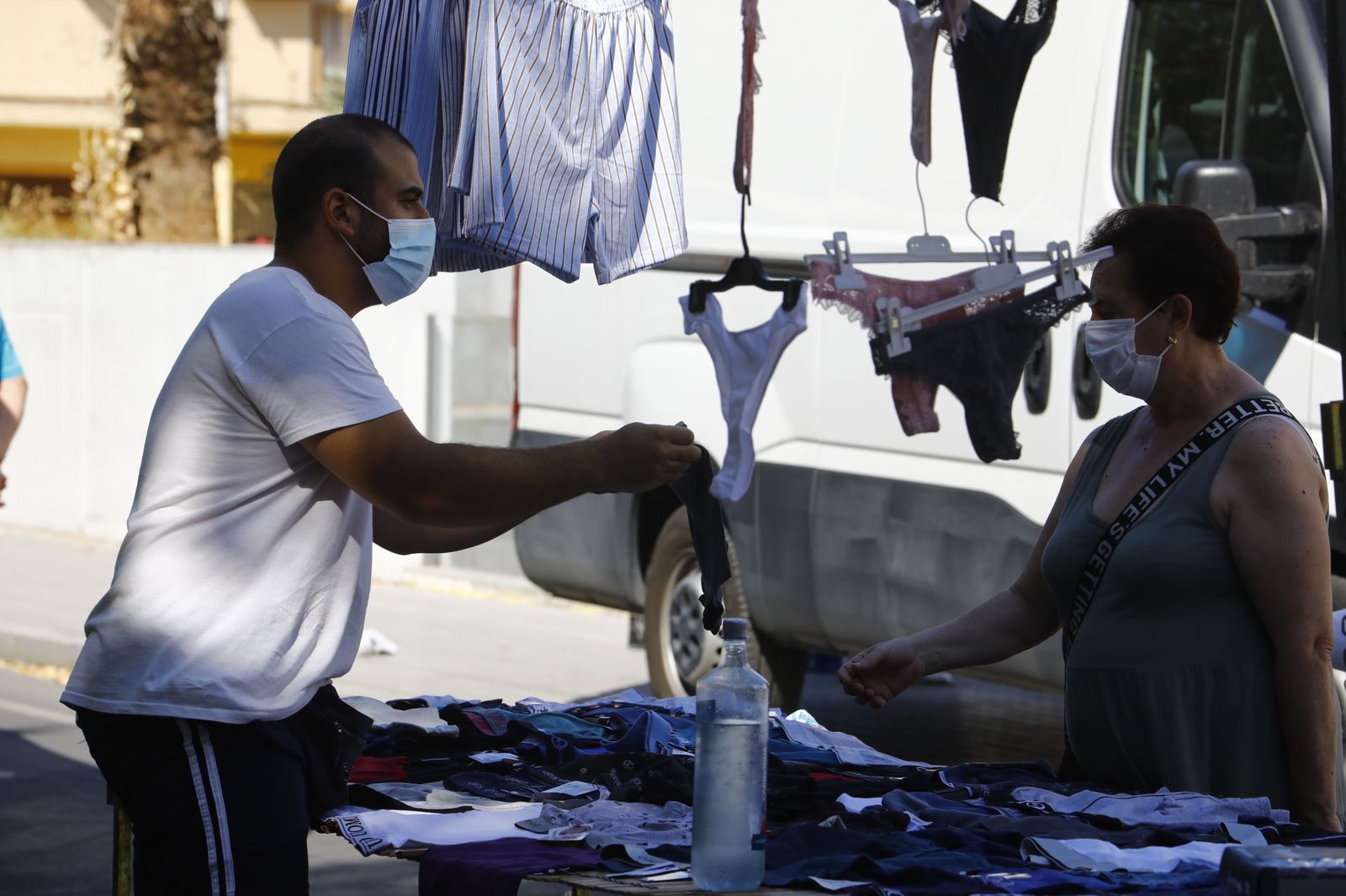 Un paseo fotográfico por la barriada periférica de Alcolea
