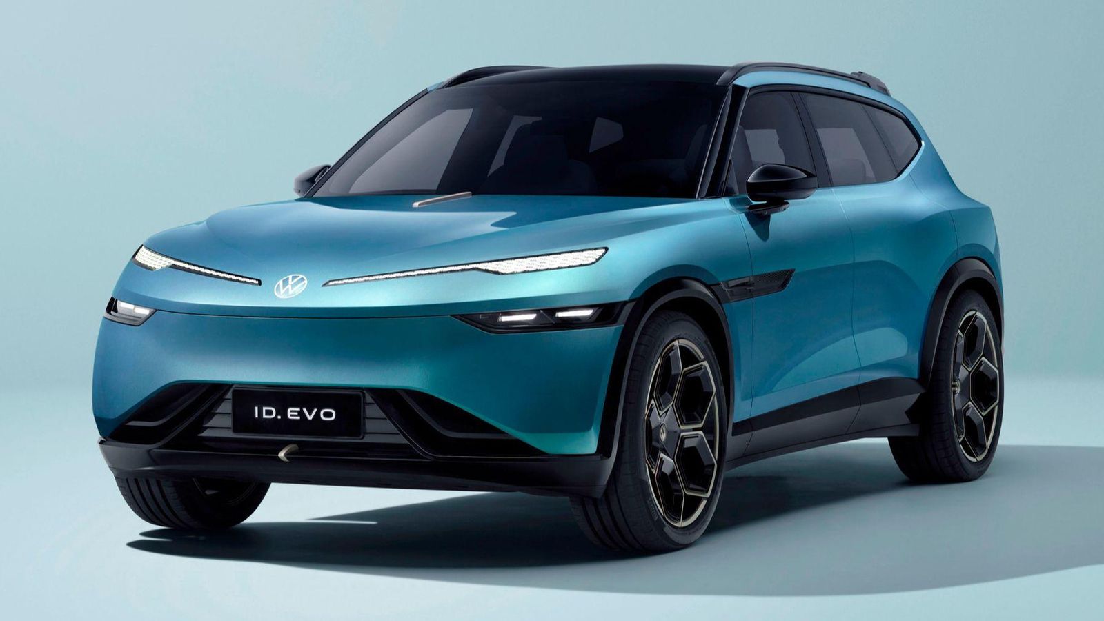 Entre lo más llamativo del ID. Evo está su arquitectura eléctrica de 800 voltios, lo que permite tiempos de carga más rápidos y un rendimiento más eficiente.Volkswagen no ha más detalles sobre esta plataforma.