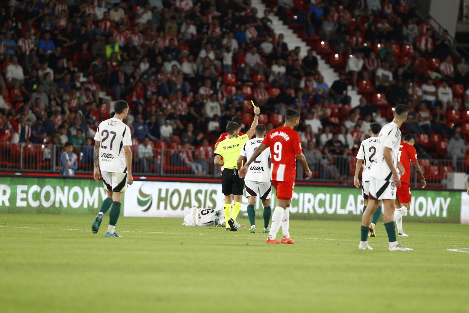 Las imágenes del partido U.D. Almería-Albacete Balompié