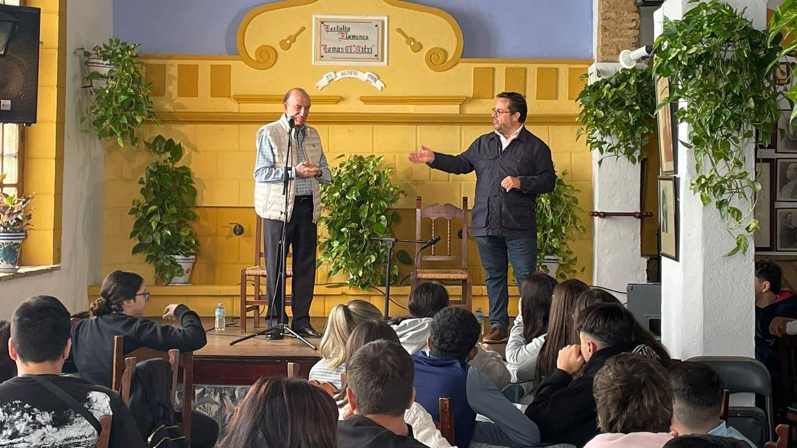 Una imagen de la actividad en la sede de la peña 'El Nitri'.