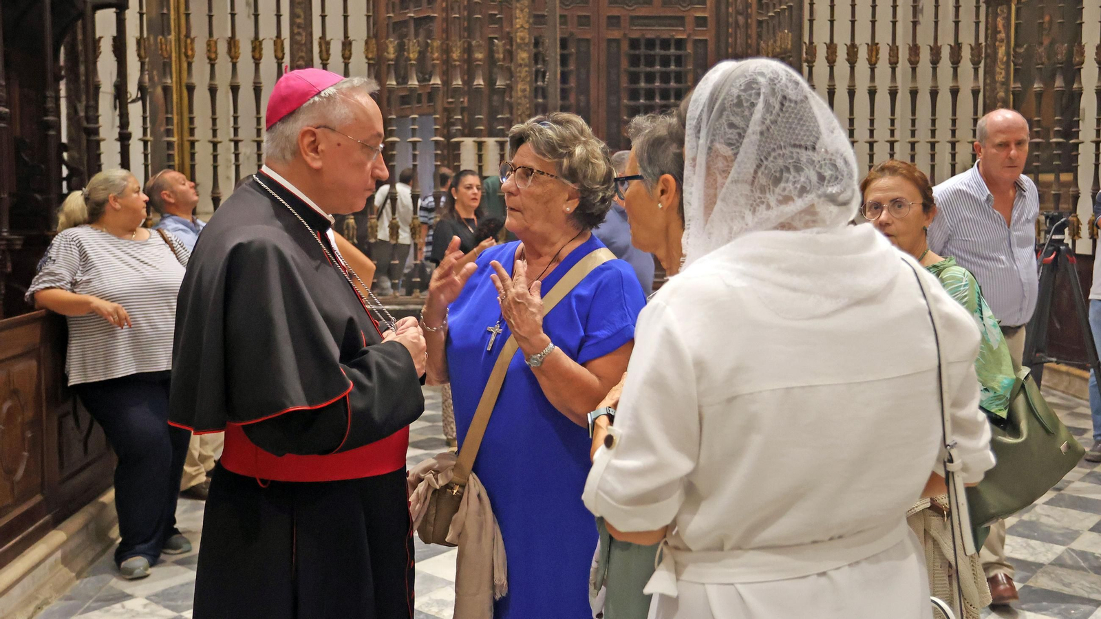 Imágenes de la misa de bienvenida a las hermanas Carmelitas en La Cartuja de Jerez