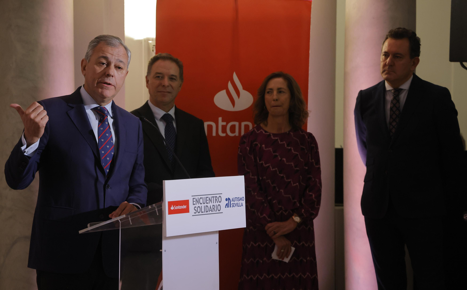 Las fotos del XV encuentro solidario Santander Autismo de Sevilla