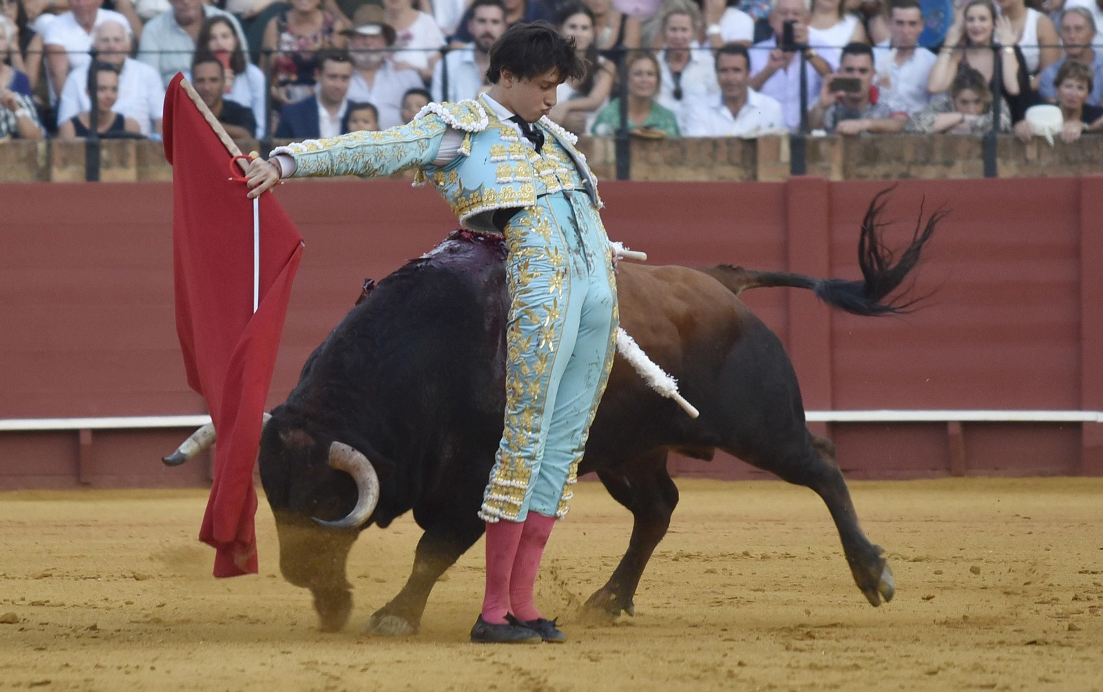 La segunda corrida de la Feria de San Miguel, en imágenes