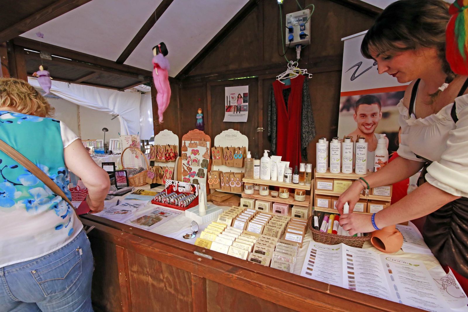 Imágenes del mercado medieval en la Alameda Vieja de Jerez