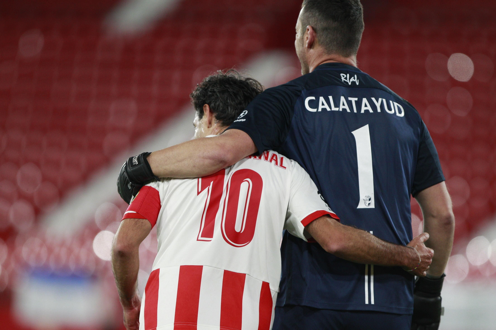 Imágenes del partido homenaje al 'eterno' capitán de la U.D. Almería, José Ortiz