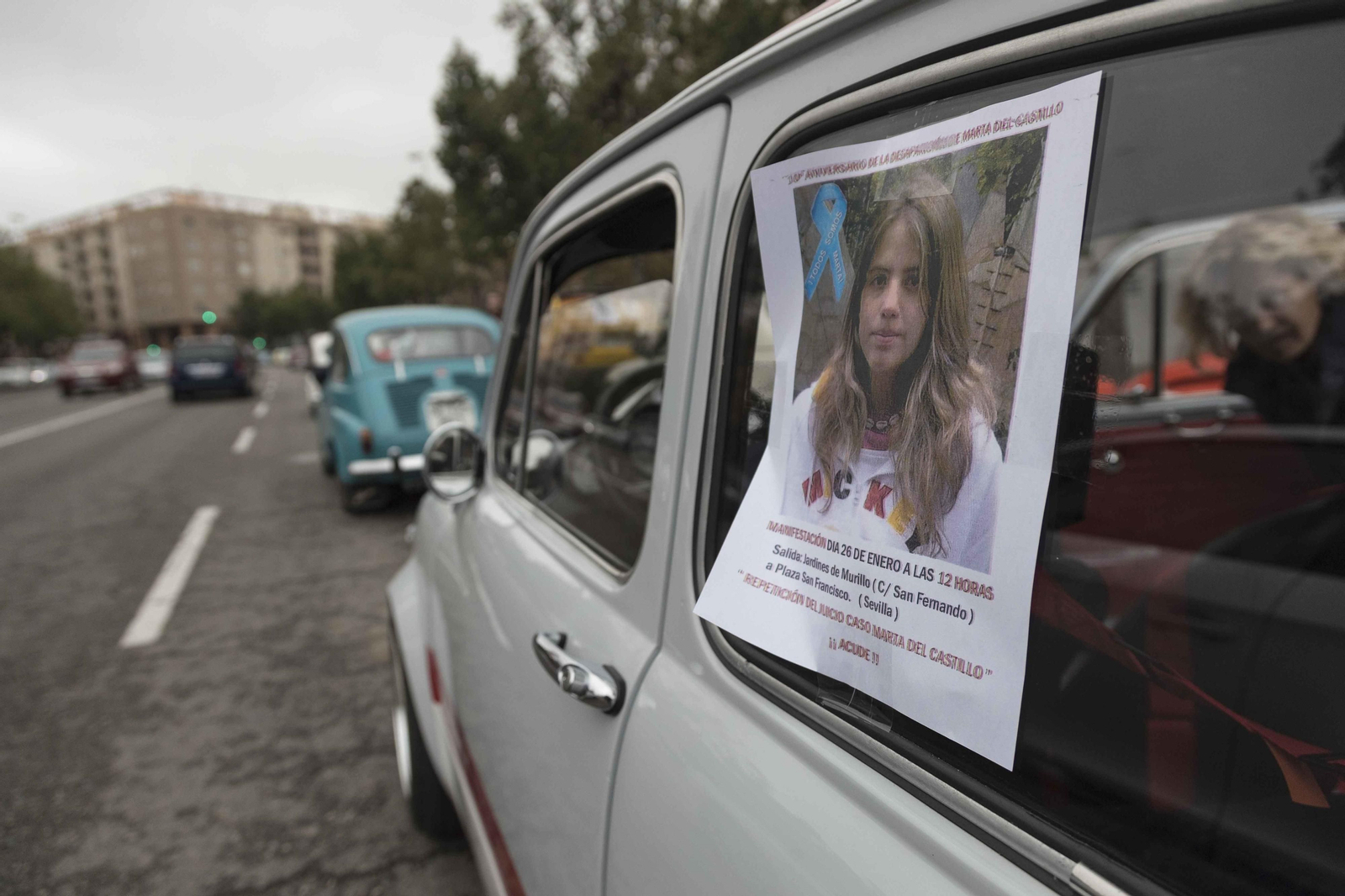 Las imágenes de la caravana de coches clásicos por Marta del Castillo