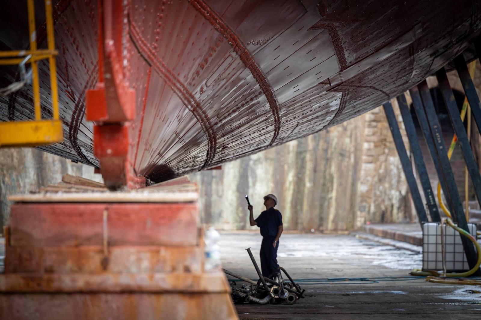 Un recorrido completo por las obras del buque escuela 'Juan Sebastián de Elcano'