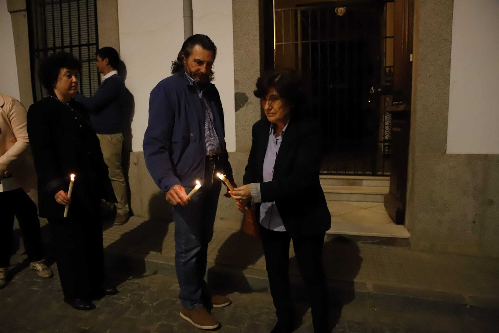 Viernes santo en Villanueva de Córdoba: la procesión de la Soledad en imágenes
