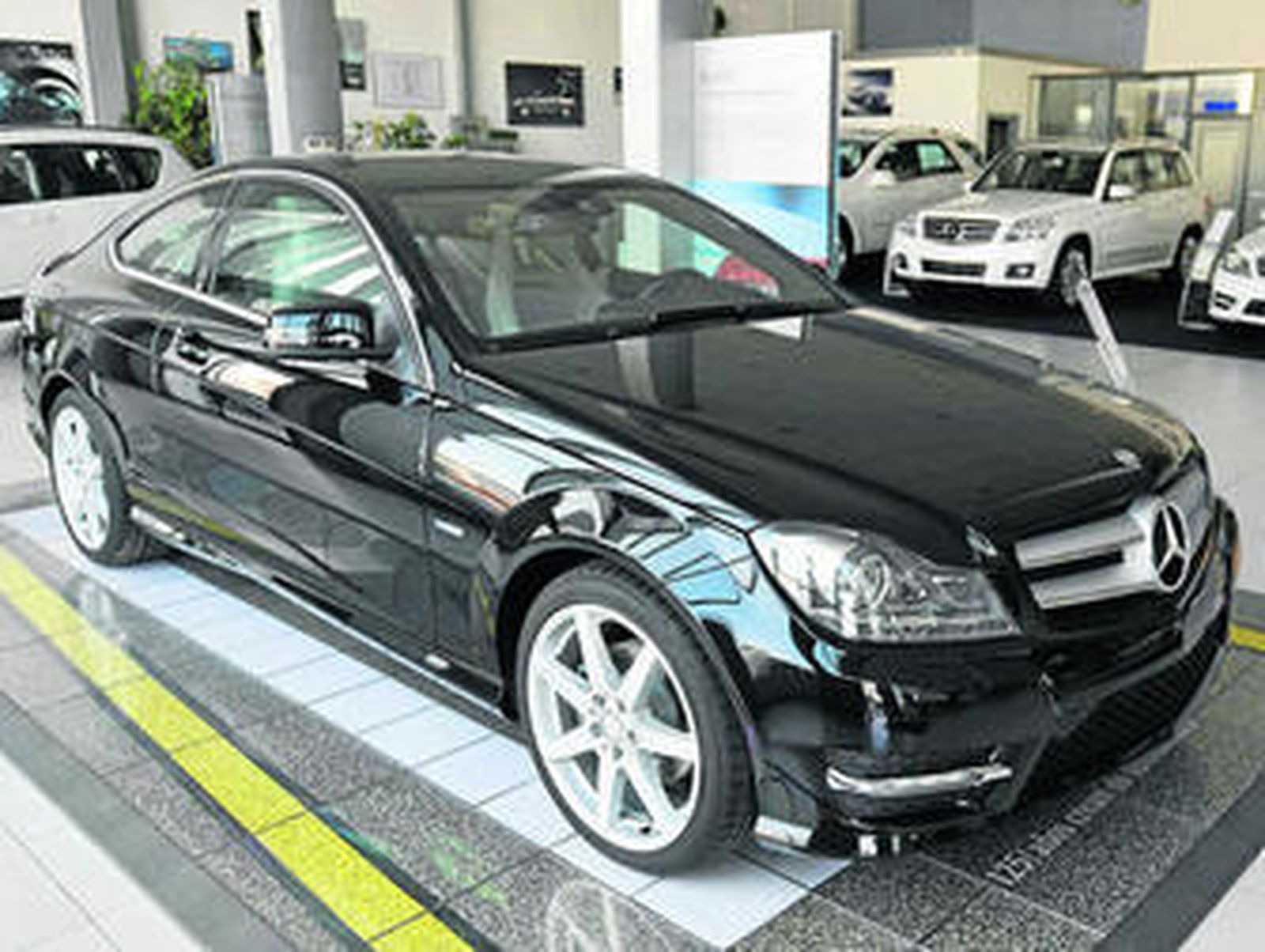 El nuevo modelo Mercedes Clase C Coupé está disponible en el concesionario Cadimar de Jerez.