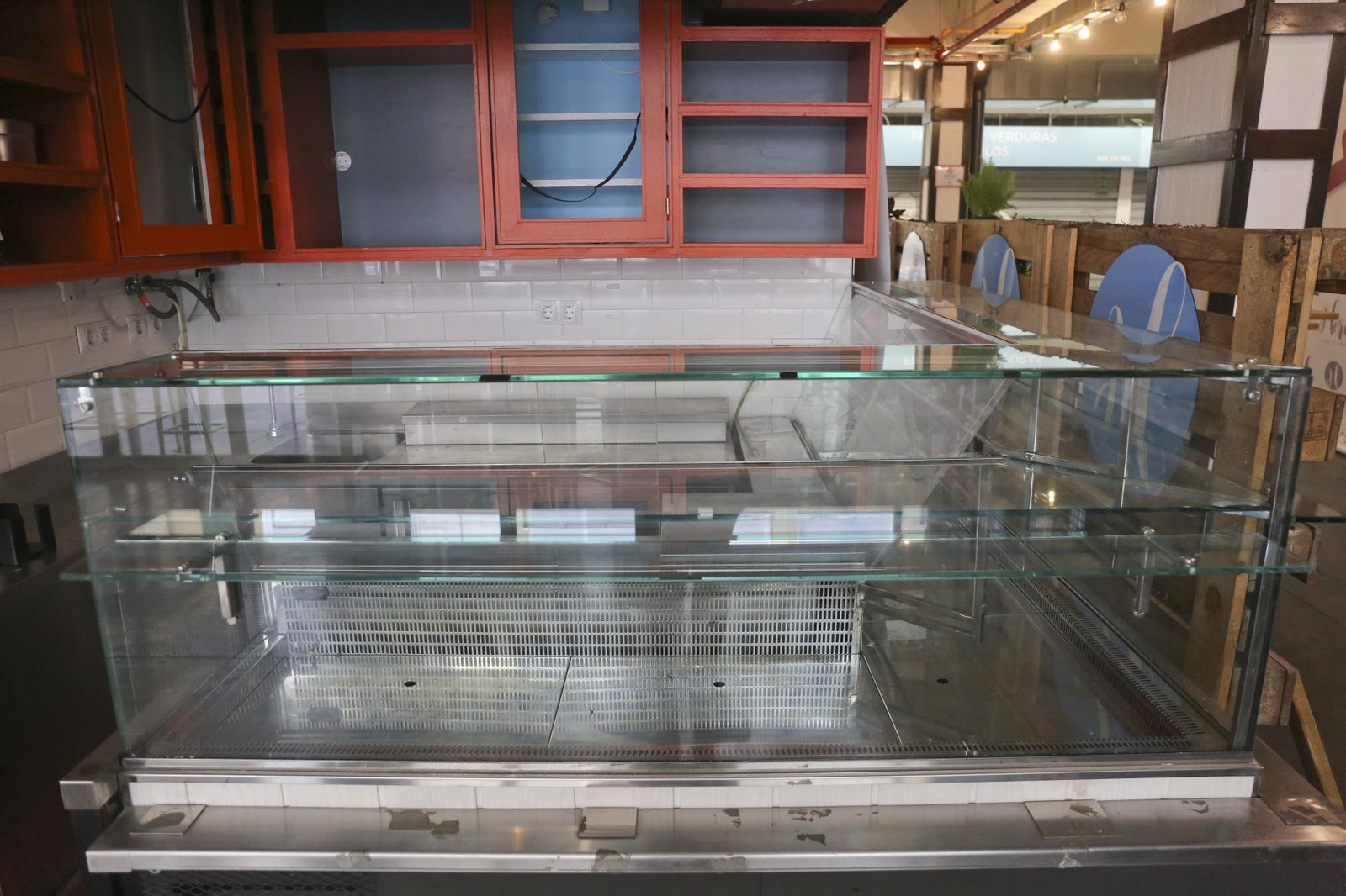 Mercado de la Merced de Málaga sin actividad