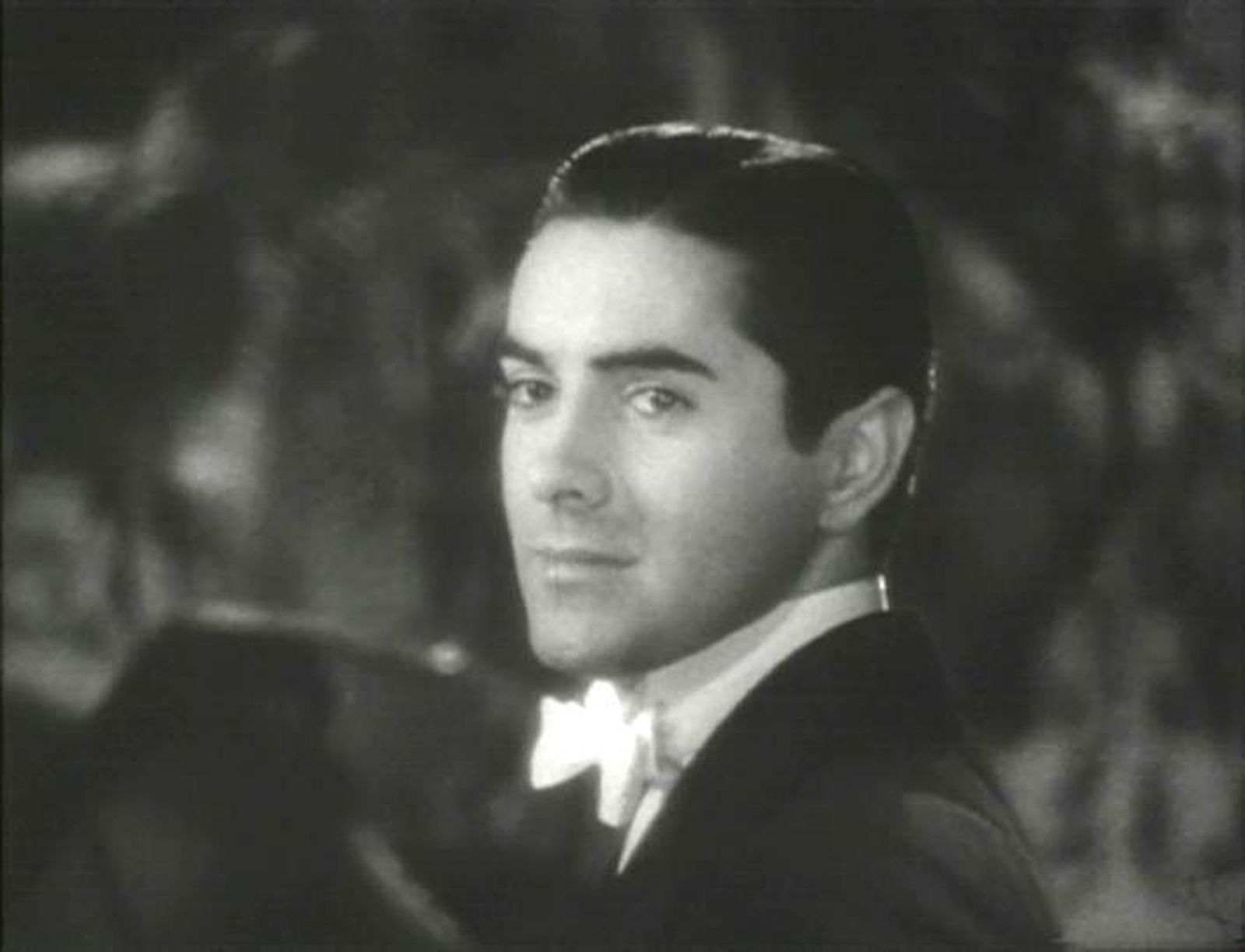 Tyrone Power, en un fotograma de 'El filo de la navaja'.