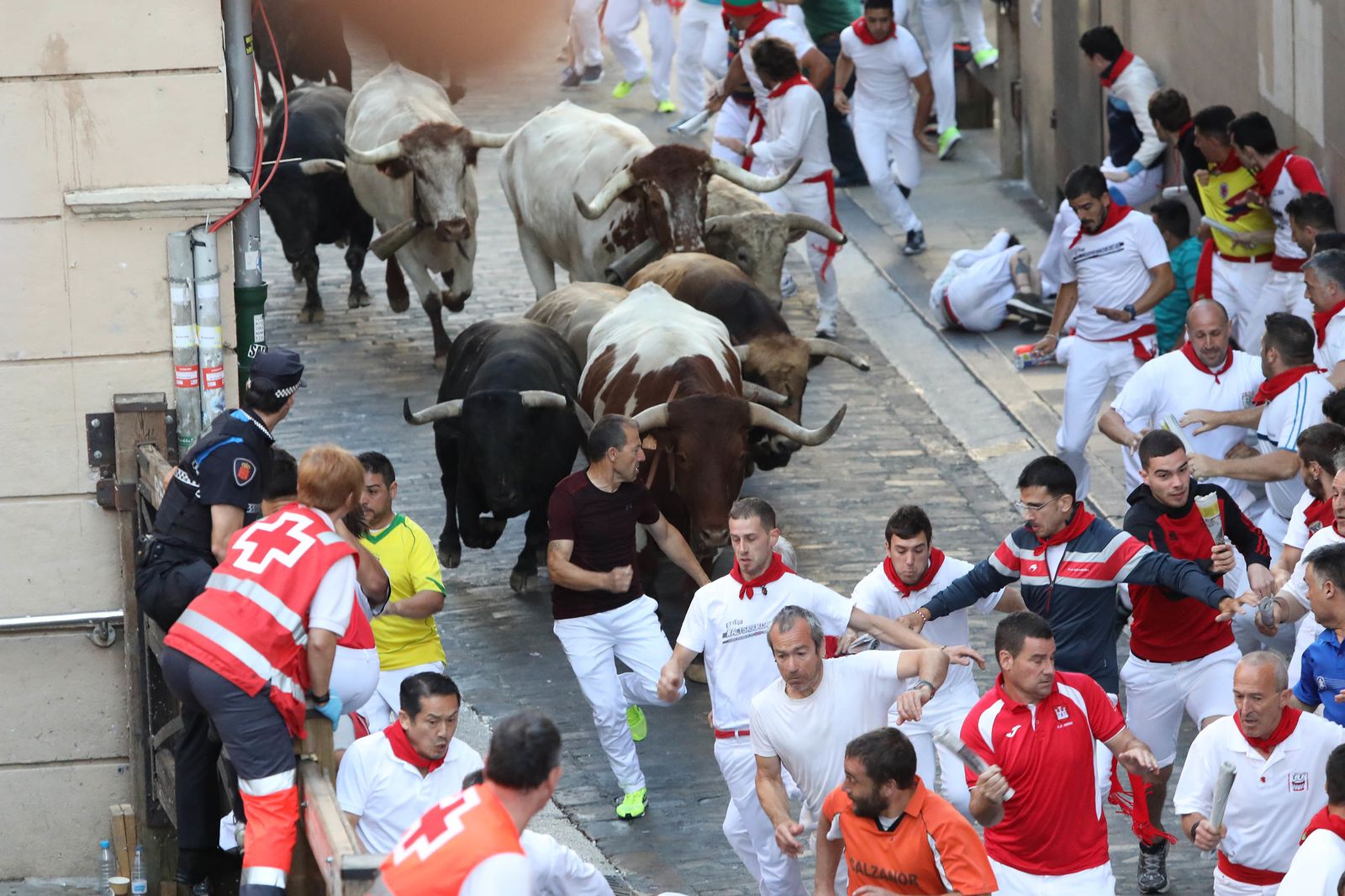 El quinto encierro de los Sanfermines, en imágenes