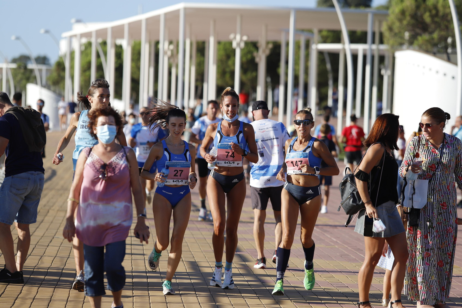 Imágenes de la carrera 10K Huelva Puerta del Descubrimiento