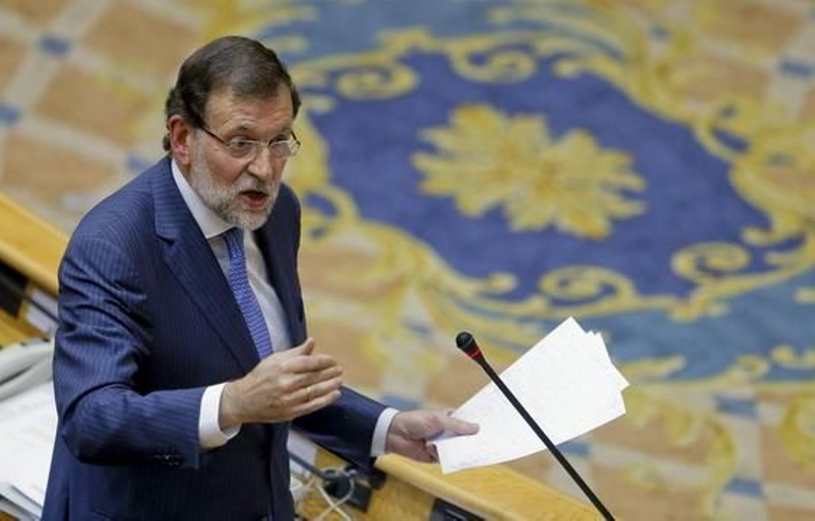 Rajoy avisa de que incumplir la decisión del Constitucional es incompatible con la democracia