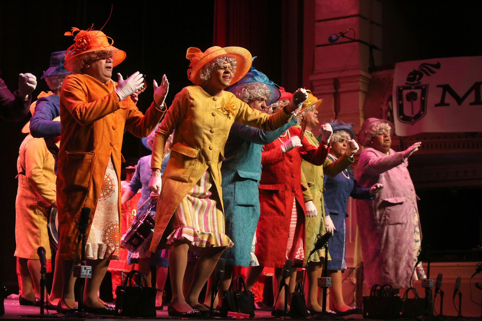 Murga isleña Las alcalinas