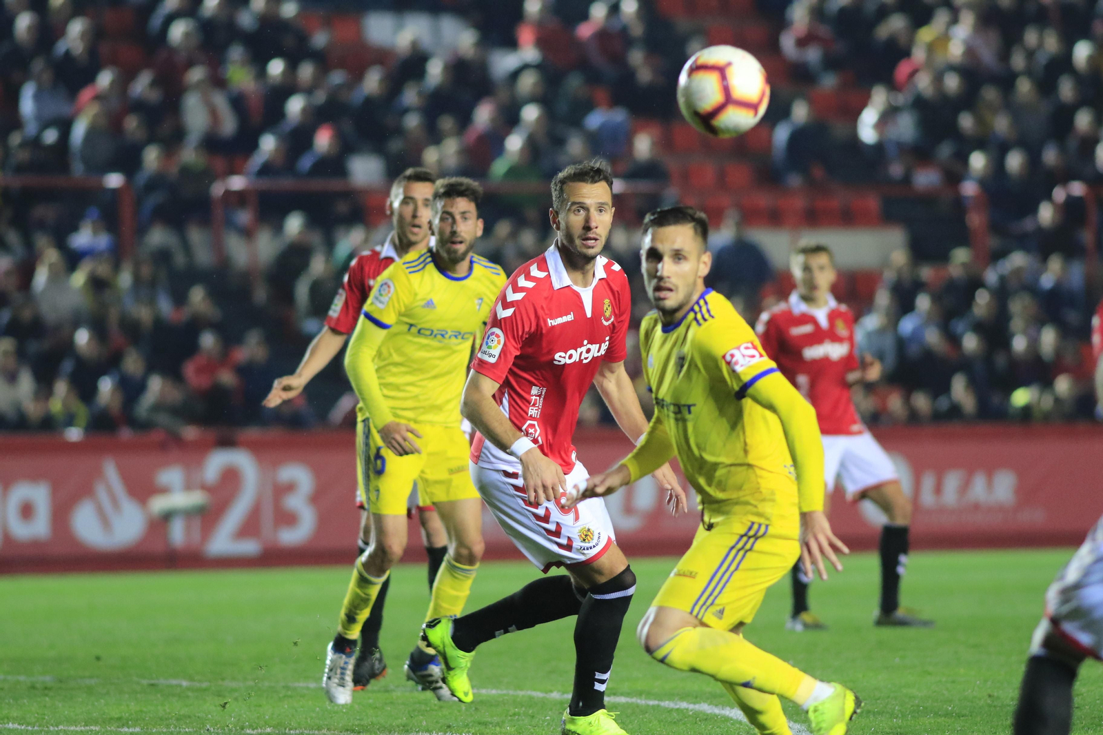 Las imágenes del Nástic - Cádiz CF