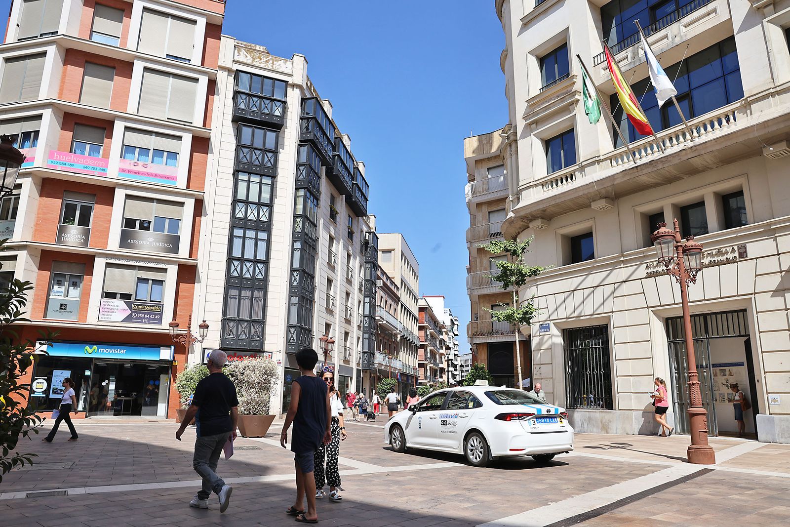 Imágenes del bullicio en las esquinas de la Placeta