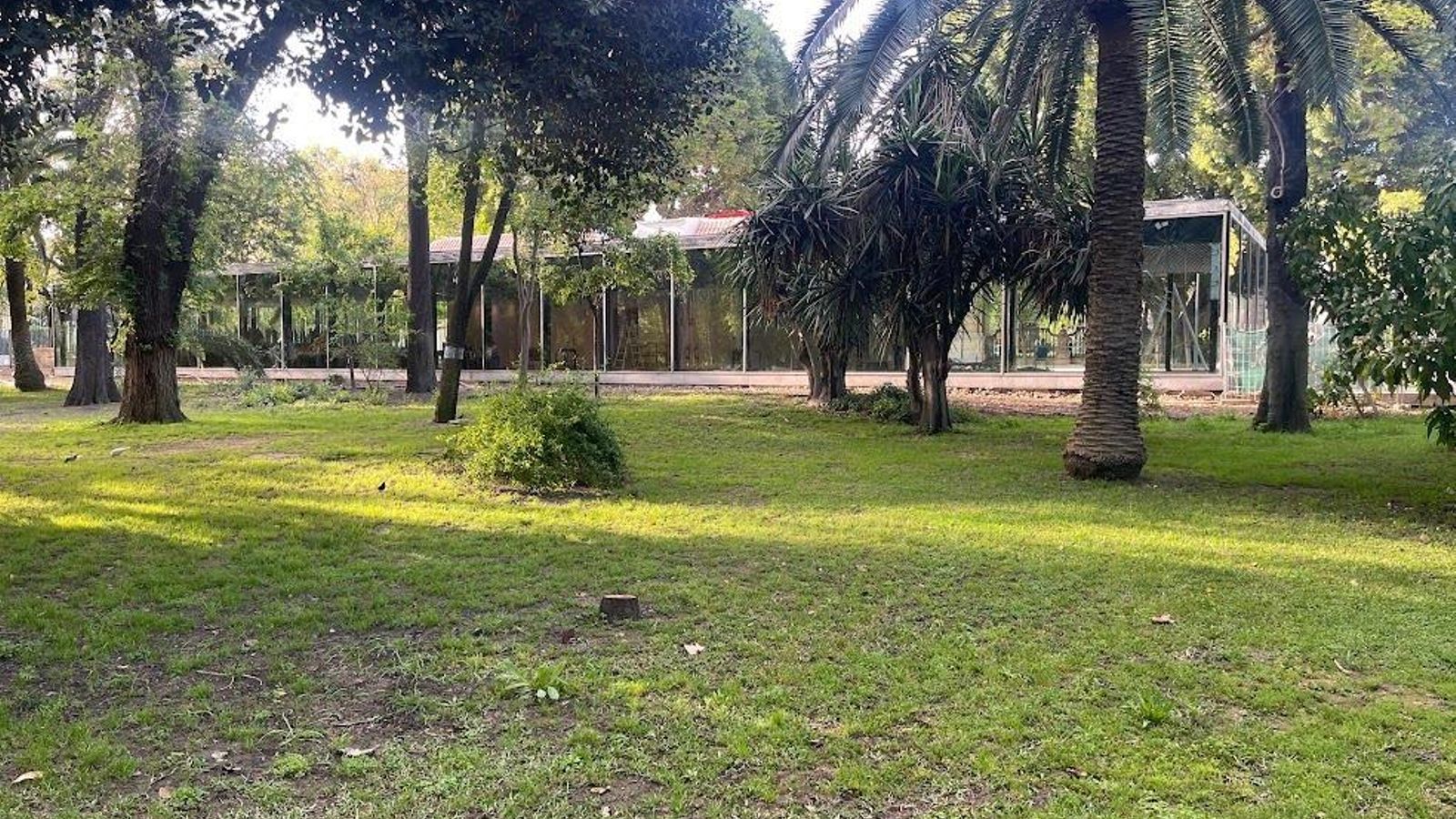 Vista del restaurante desde el Parque de María Luisa.