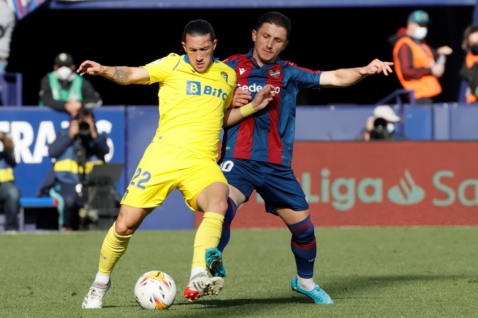 Las imágenes del Levante-Cádiz CF