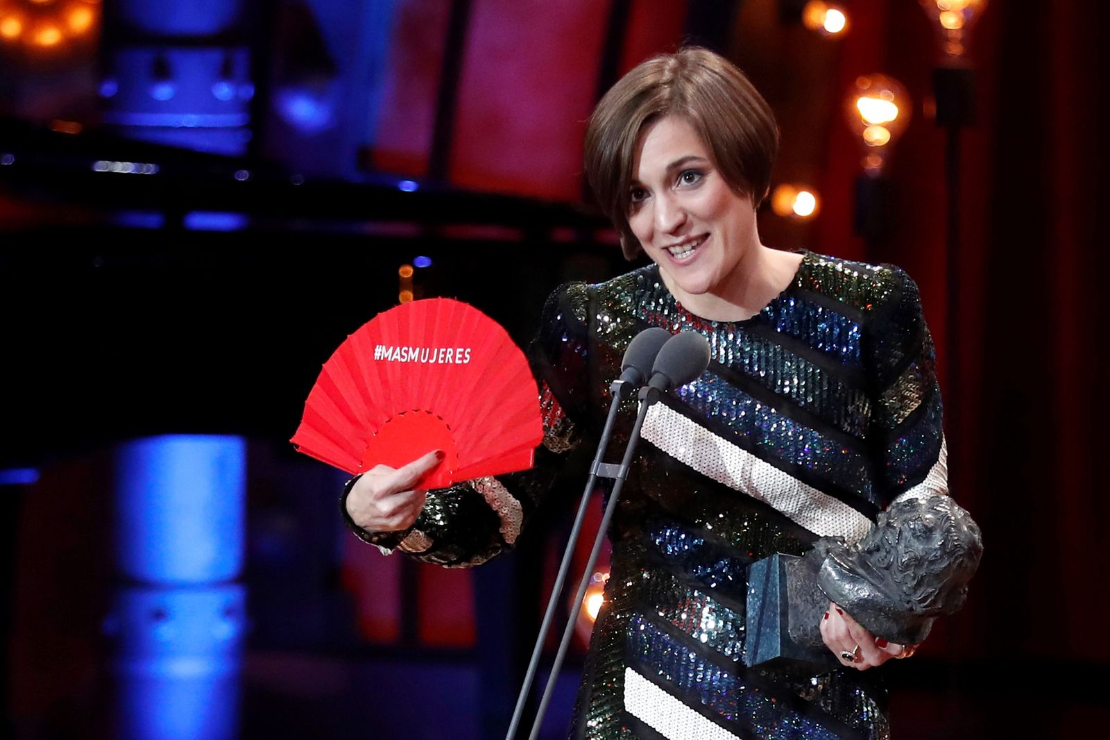 Isabel Coixet dedicó su victoria con 'La librería' a las personas que aún leen y van al cine.