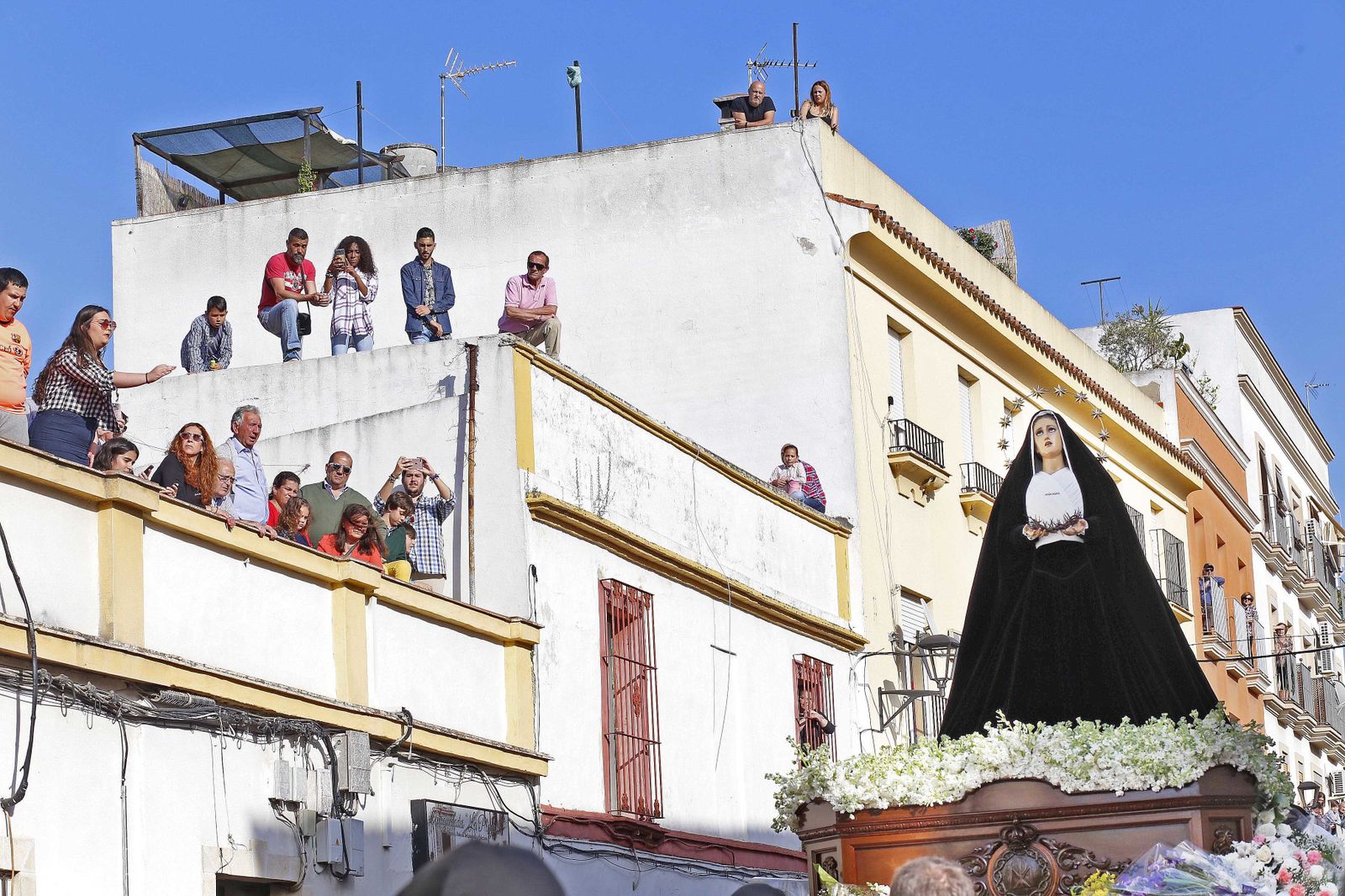 Imágenes del Lunes Santo en Jerez