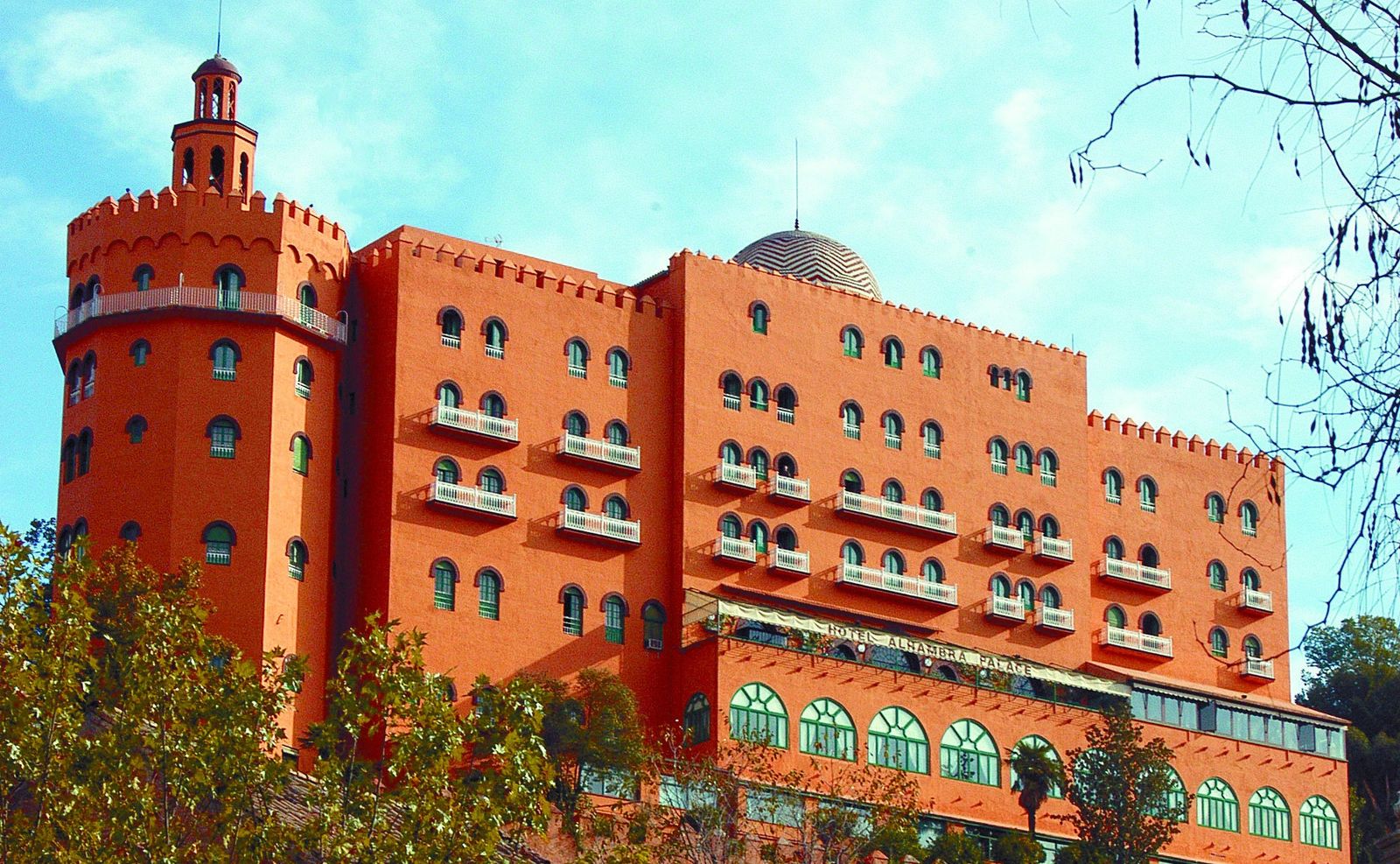 El Alhambra Palace, el hotel heraldo y emblema de la ciudad de Granada