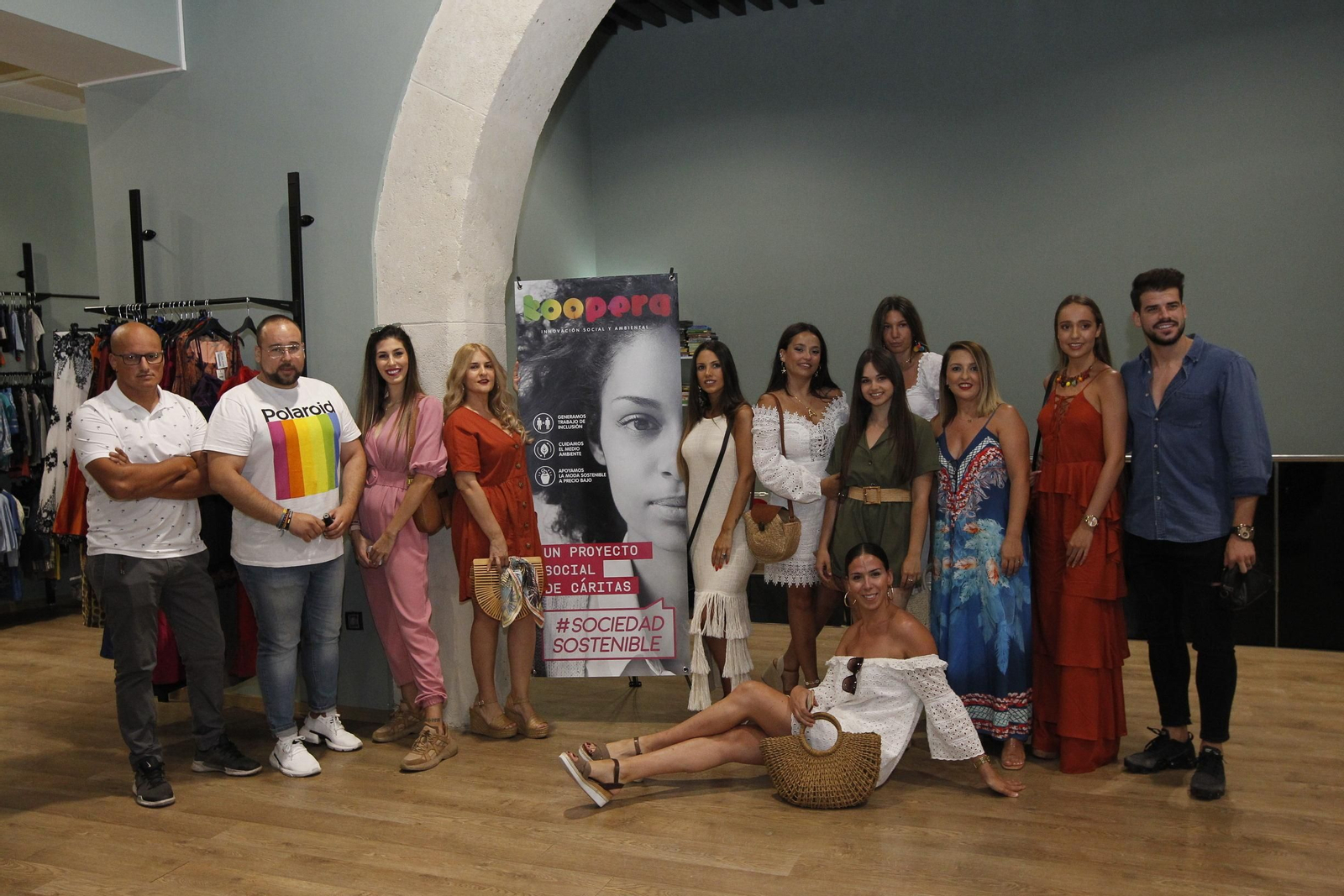 Los influencers de Almería apoyan la causa solidaria de Koopera Store.